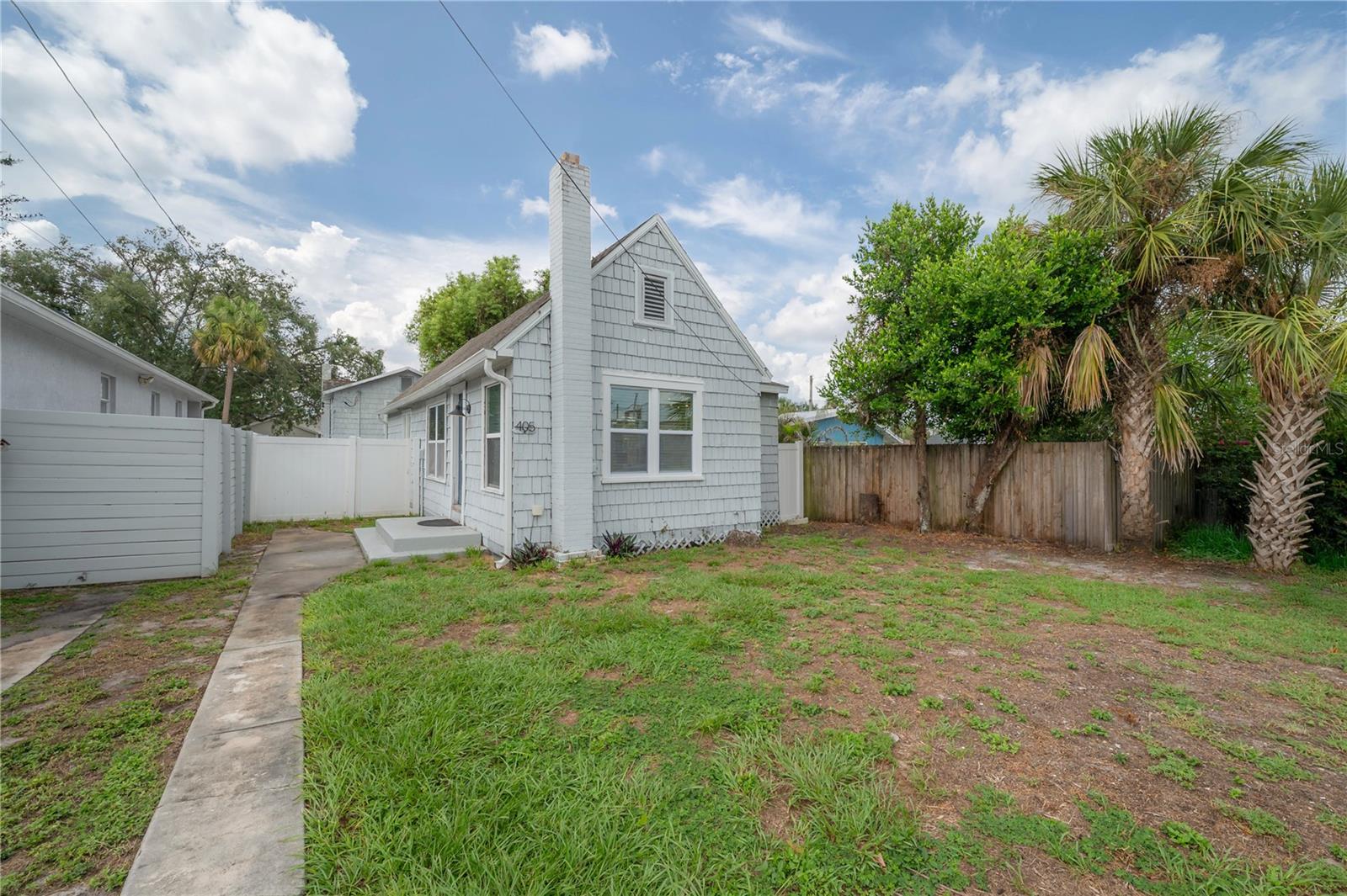 405 E CAYUGA ST — photo 4