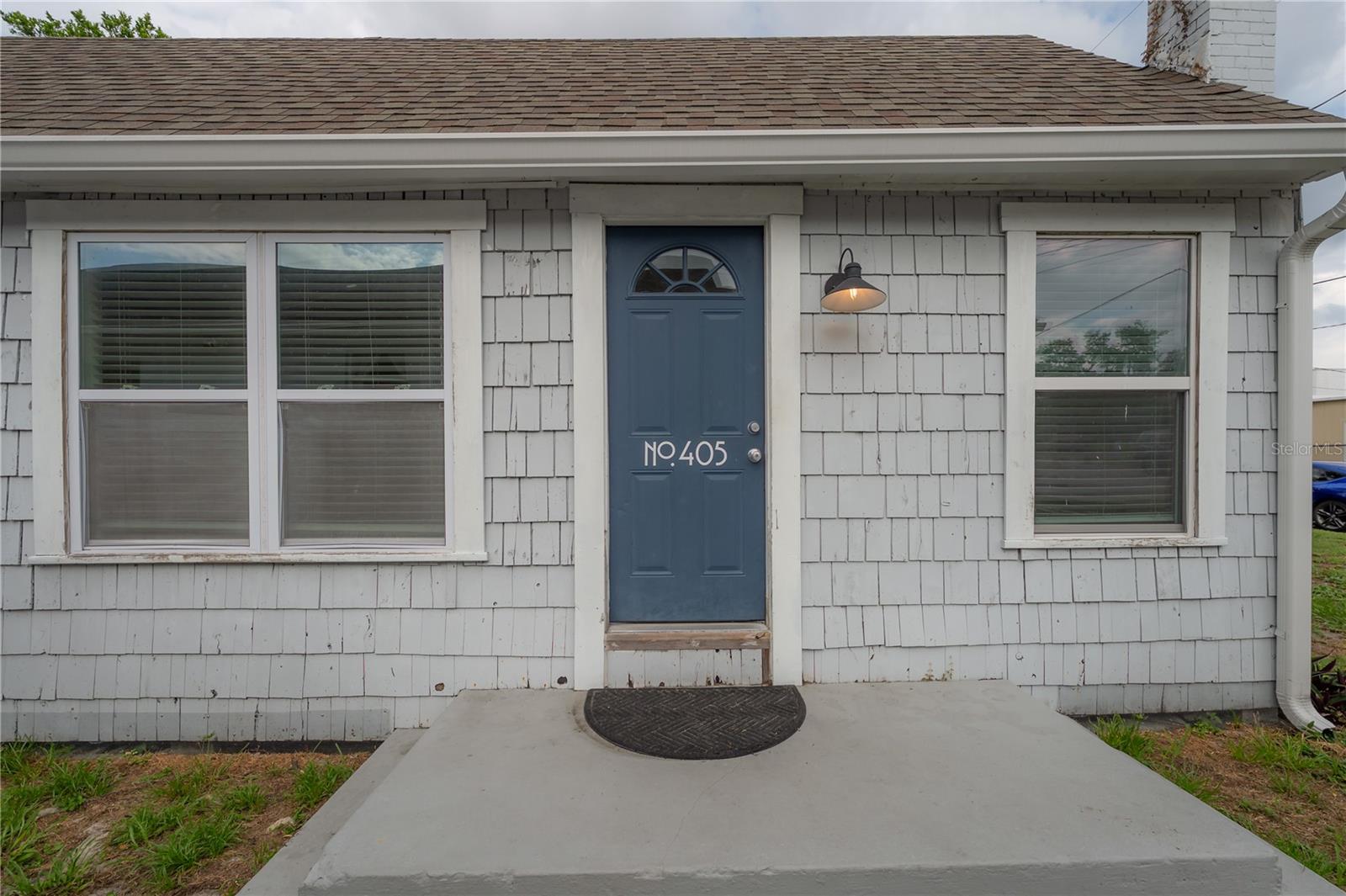 405 E CAYUGA ST — photo 3