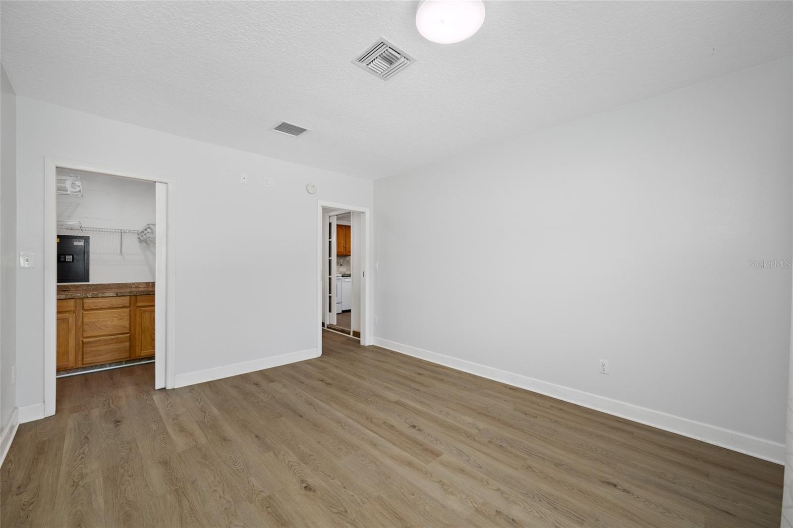 4115 55TH AVENUE DR E — photo 57