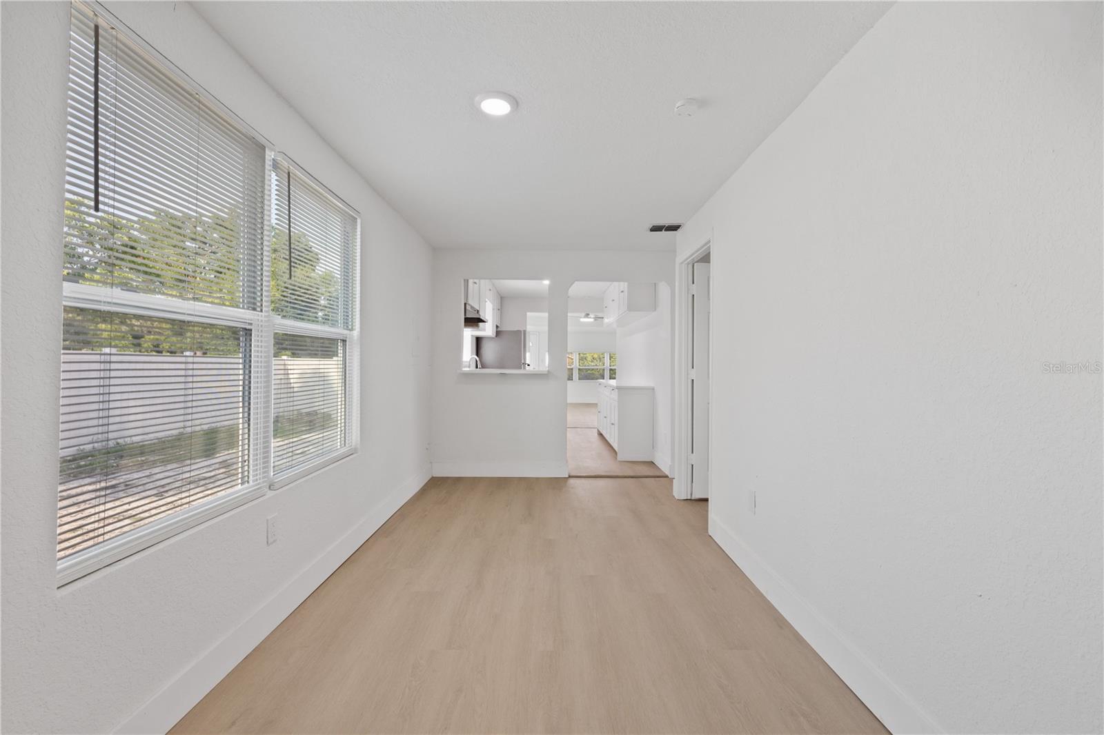 8714 N BLVD — photo 21