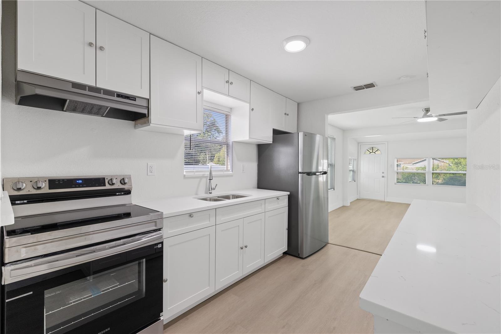 8714 N BLVD — photo 10