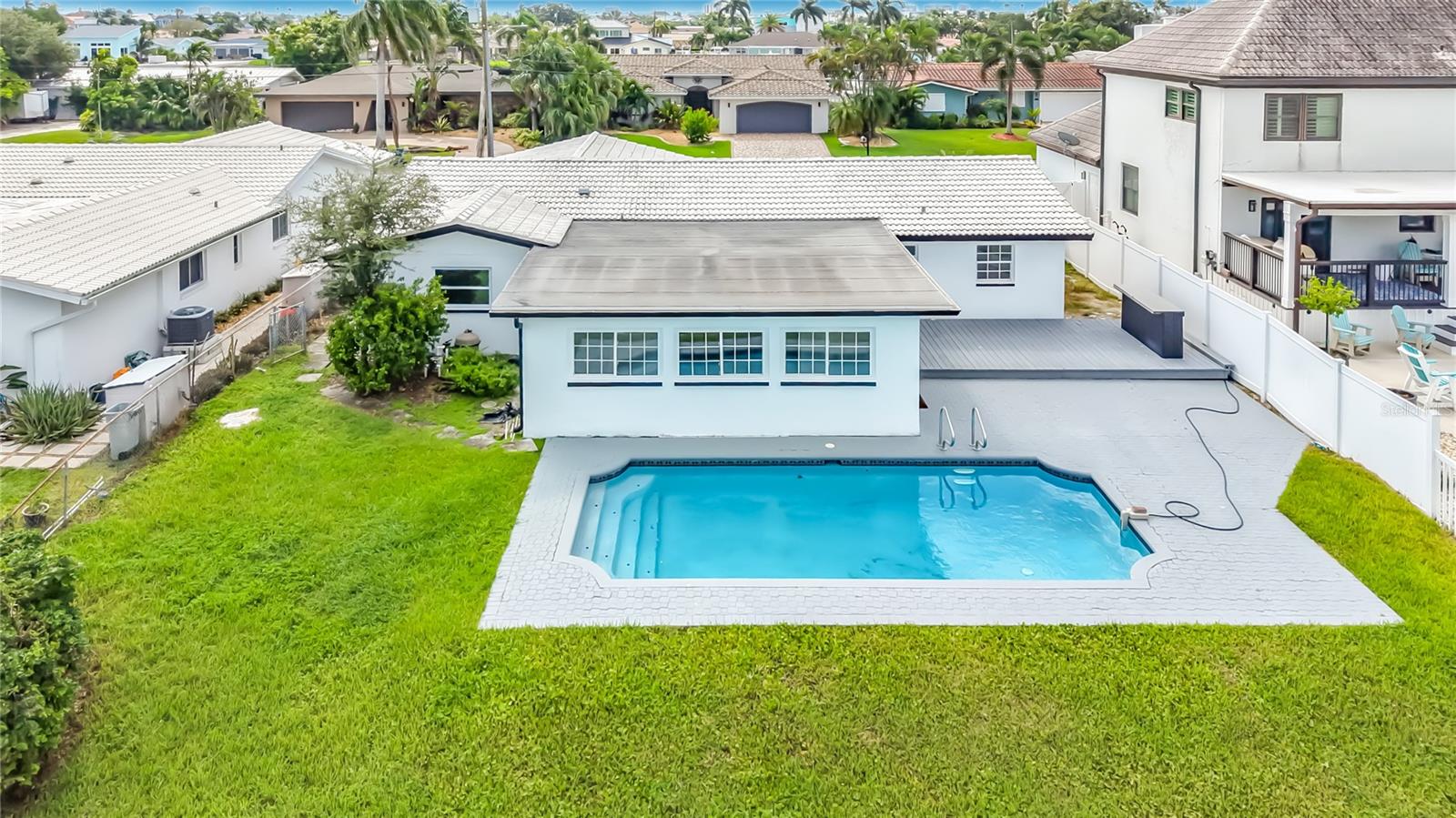 720 CAPRI BLVD — photo 55