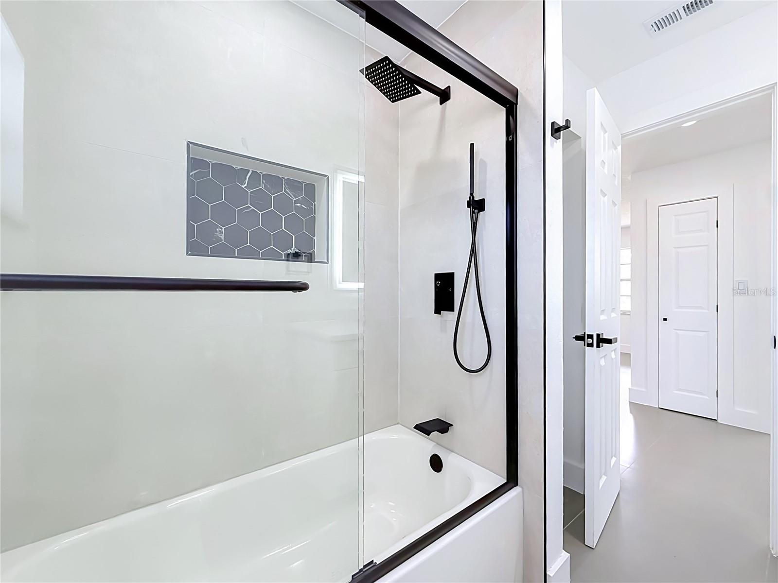720 CAPRI BLVD — photo 36