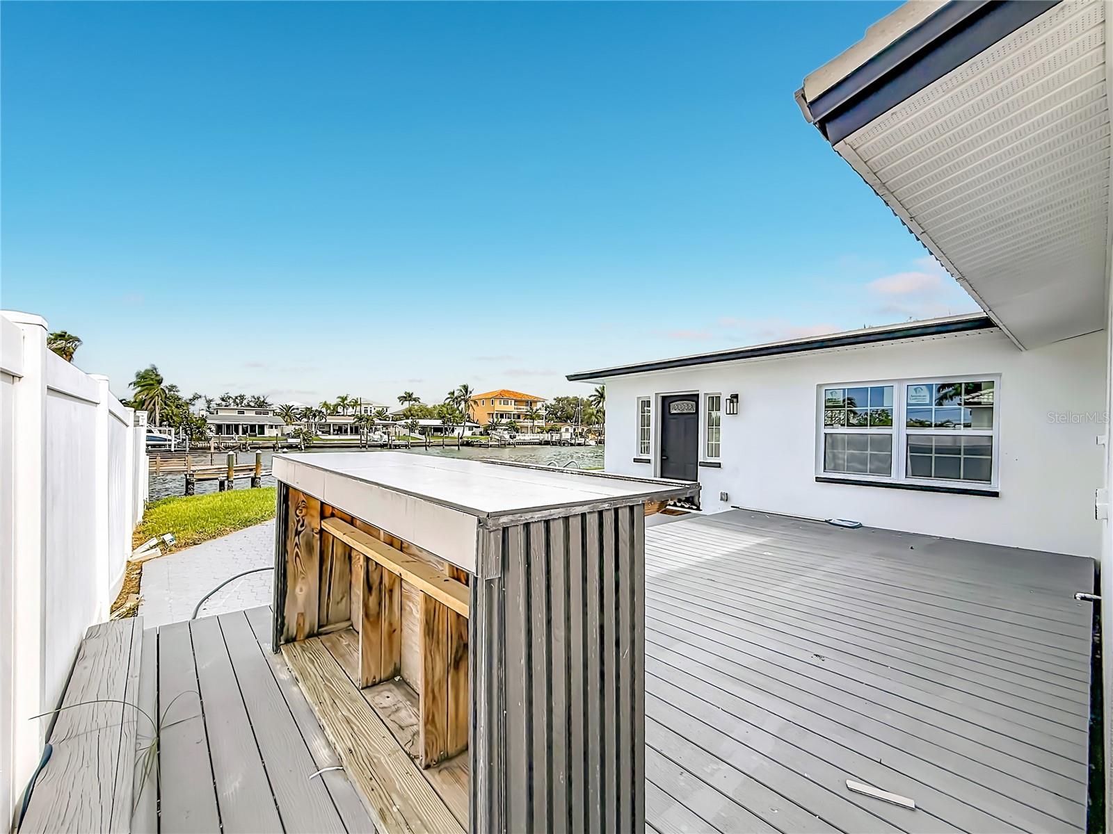 720 CAPRI BLVD — photo 41