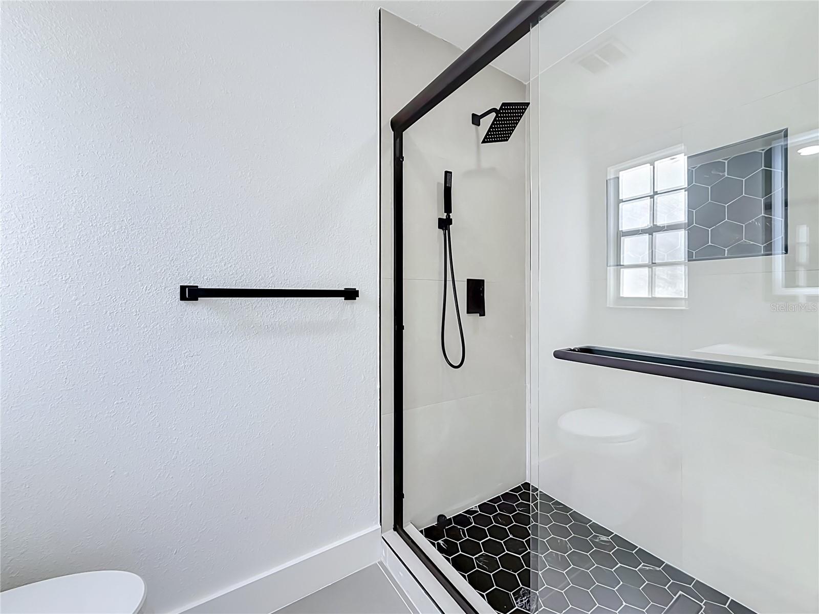 720 CAPRI BLVD — photo 27