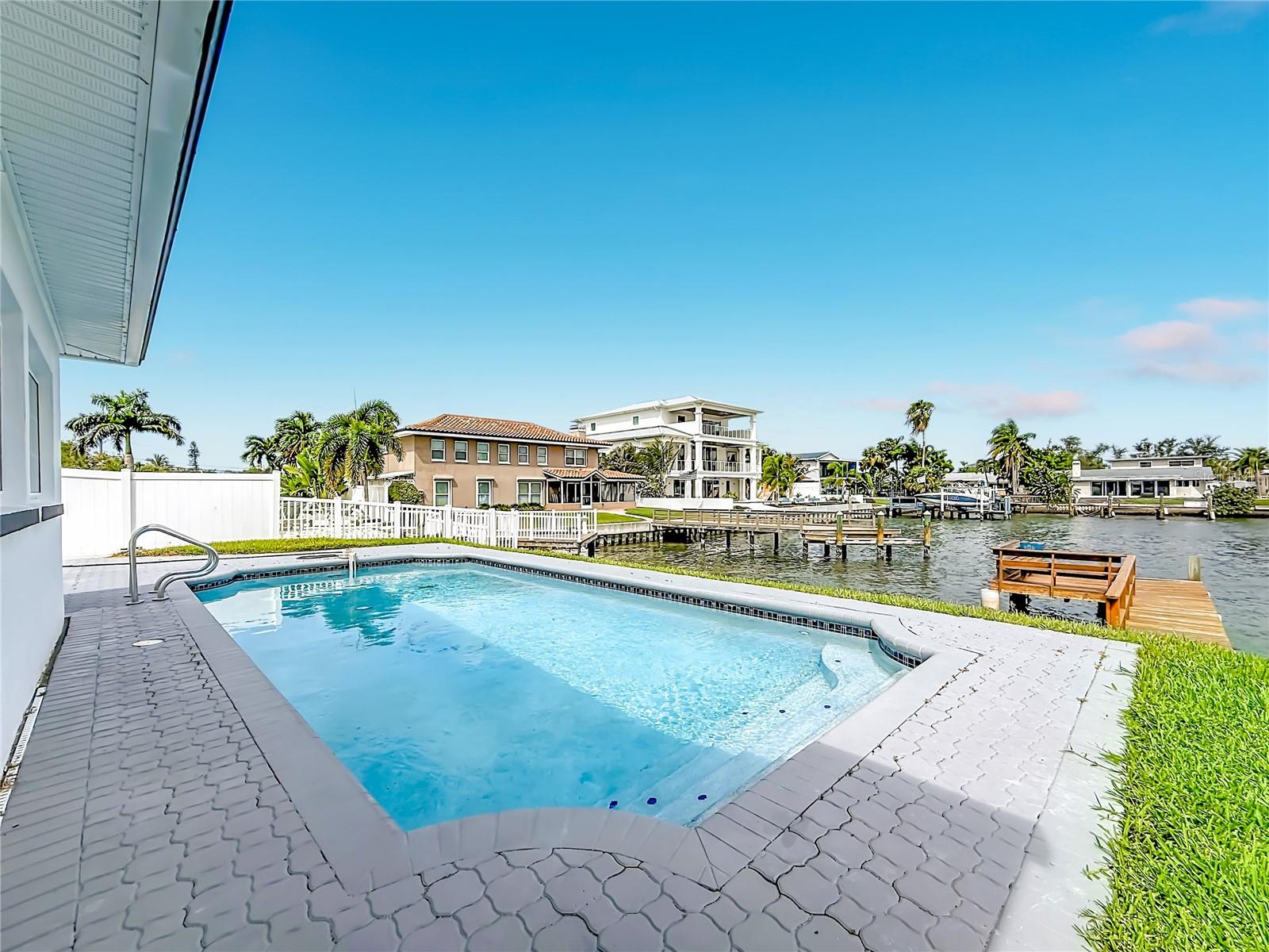 720 CAPRI BLVD — photo 46