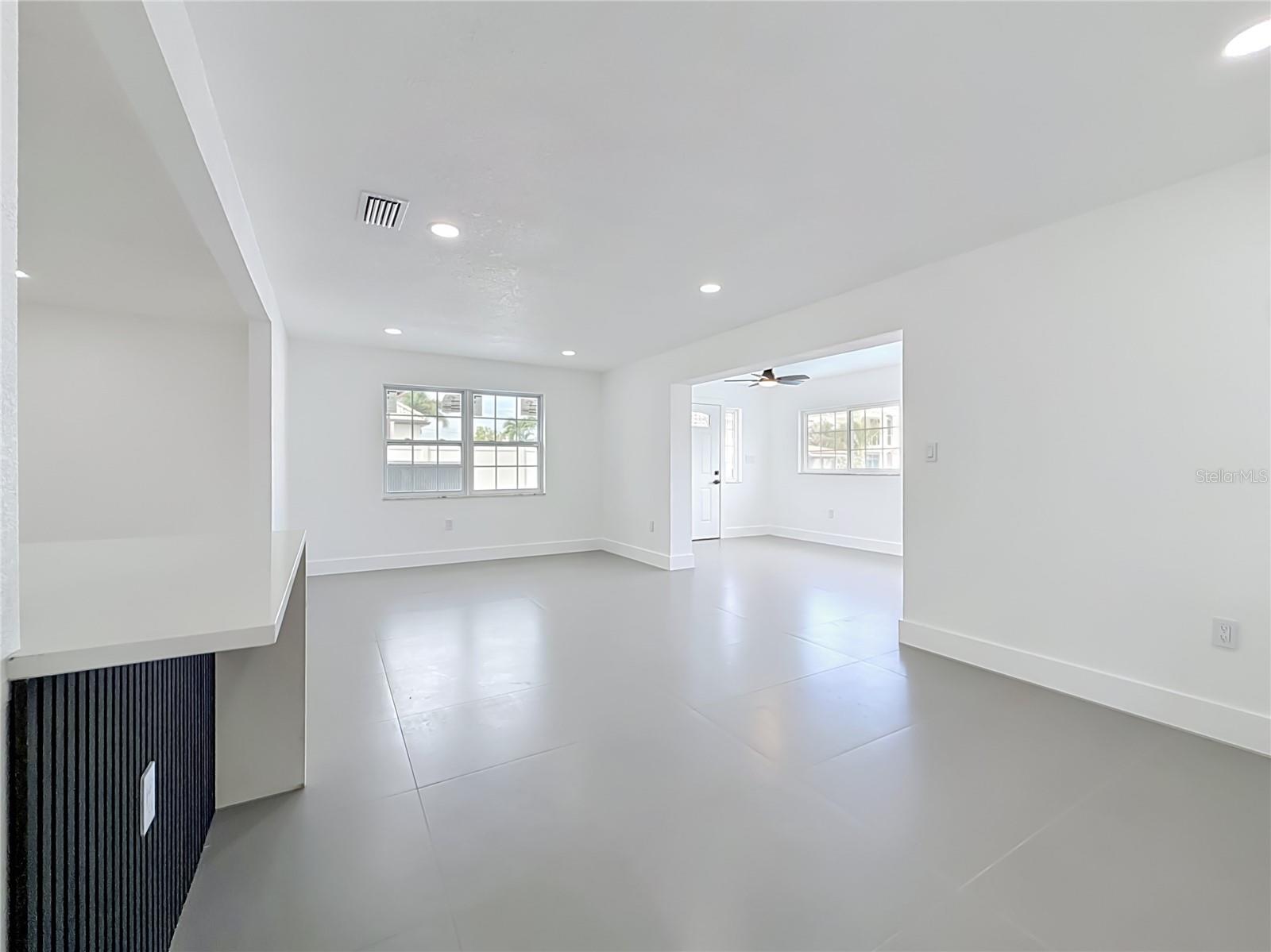 720 CAPRI BLVD — photo 18