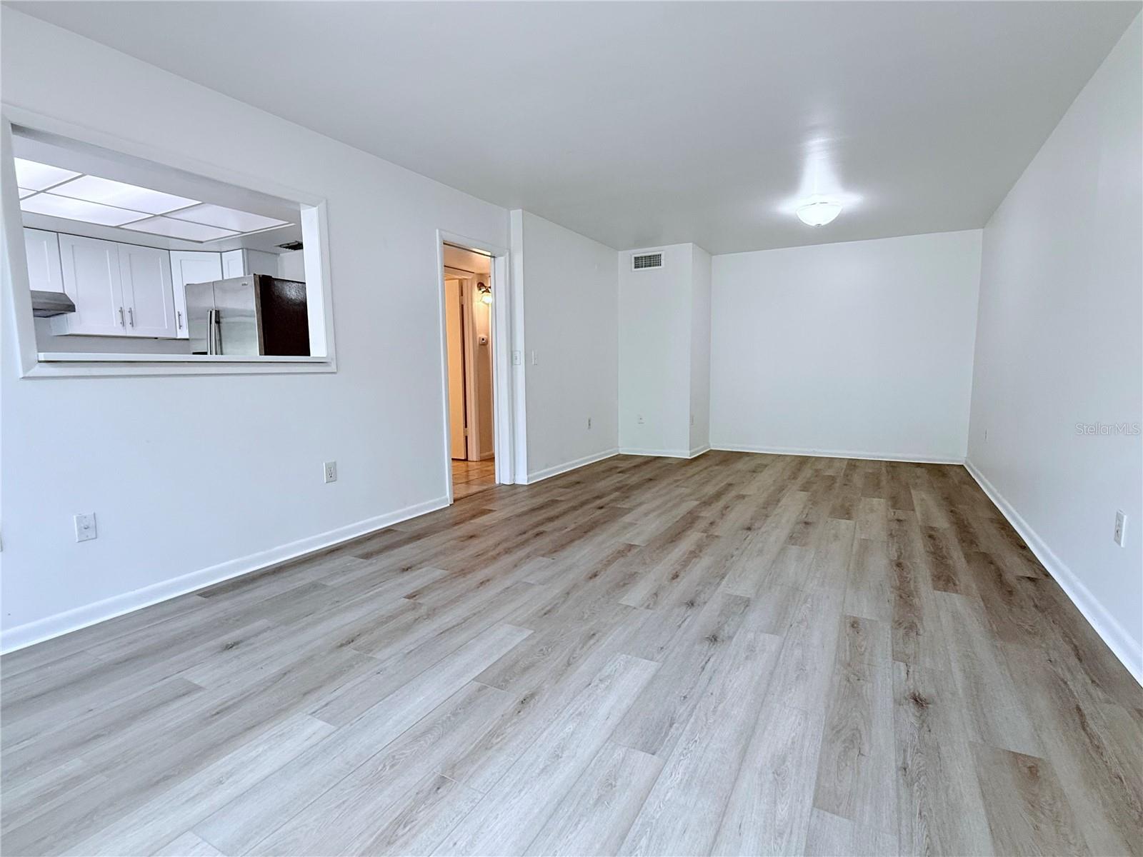 6206 DEWDROP WAY — photo 3