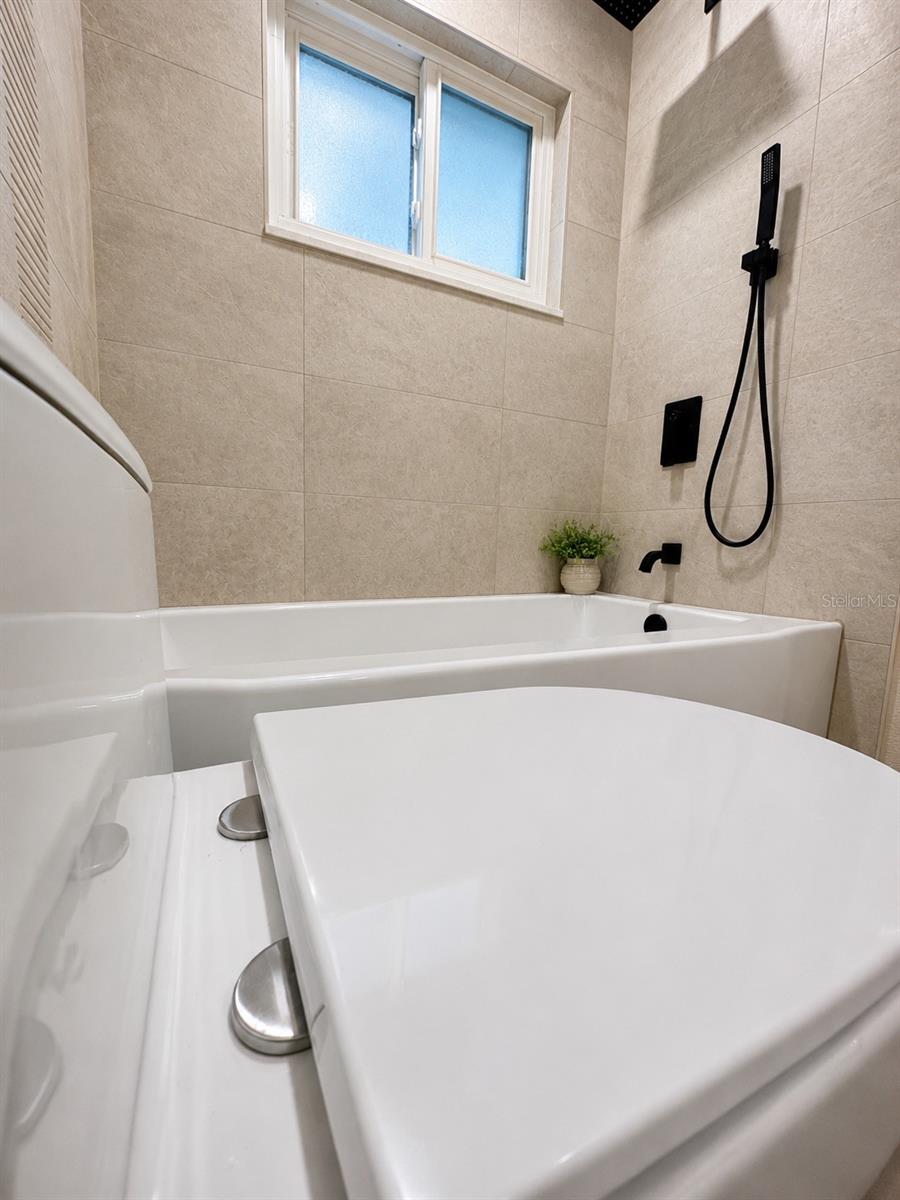 212 DRIFTWOOD PL — photo 15