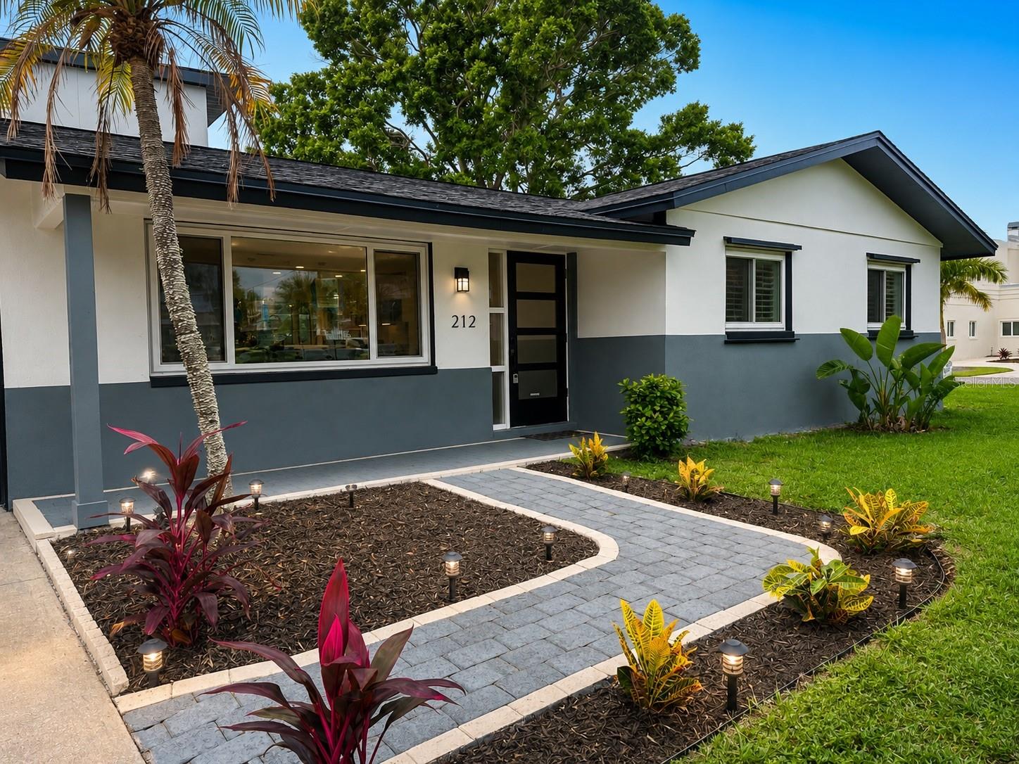 212 DRIFTWOOD PL — photo 4