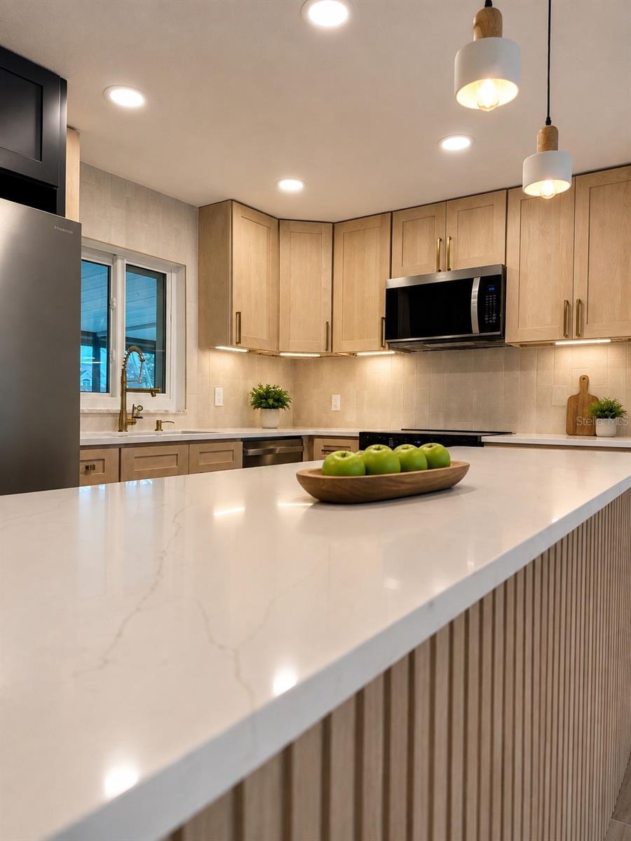 212 DRIFTWOOD PL — photo 33
