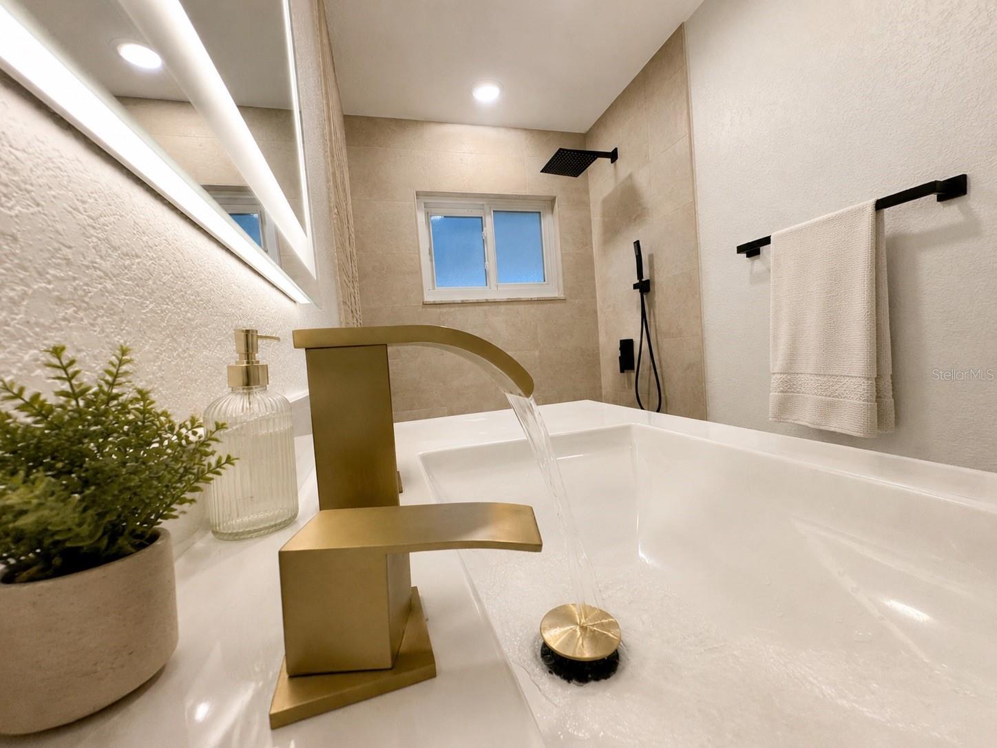 212 DRIFTWOOD PL — photo 25