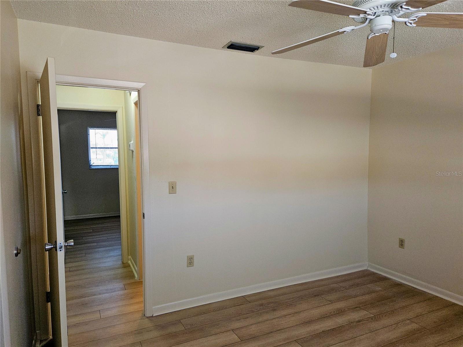 360 137TH AVENUE CIR #360 — photo 18
