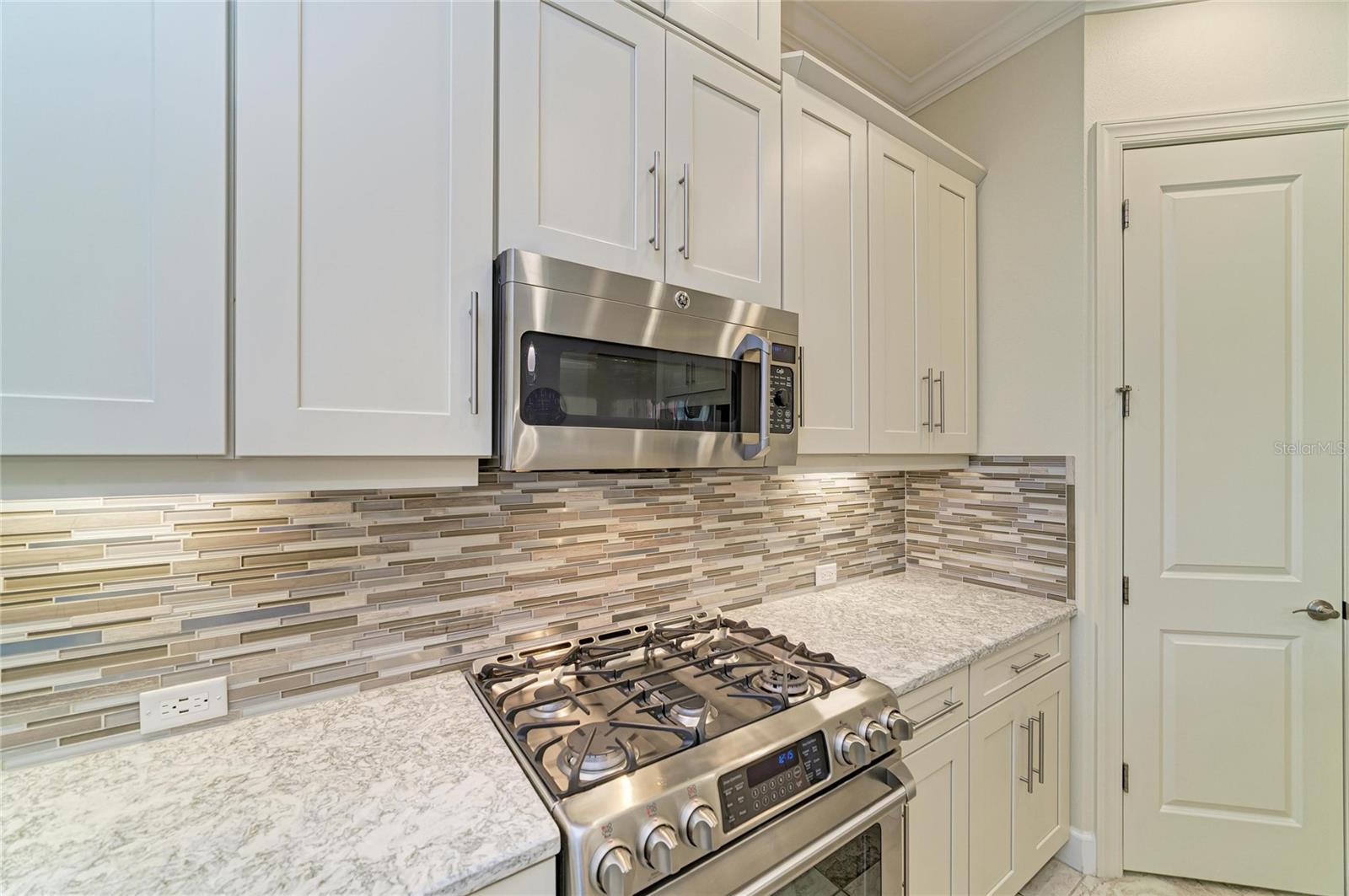 13321 SORRENTO WAY — photo 24