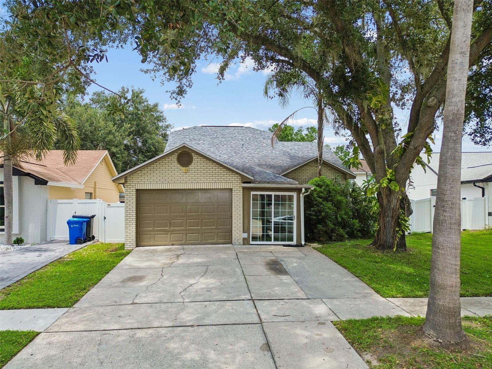 5485 FRIARSWAY DR — photo 51