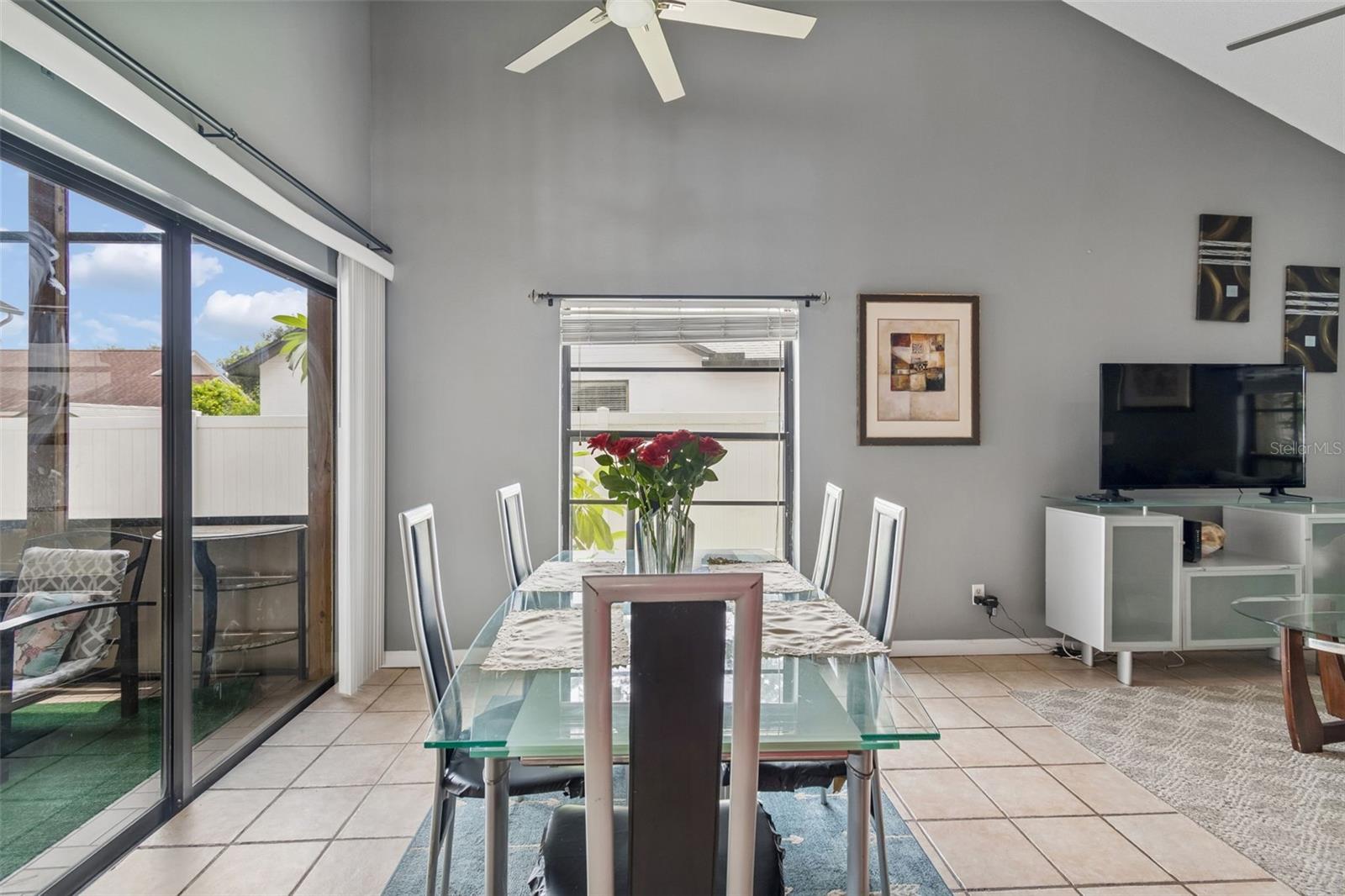 5485 FRIARSWAY DR — photo 12