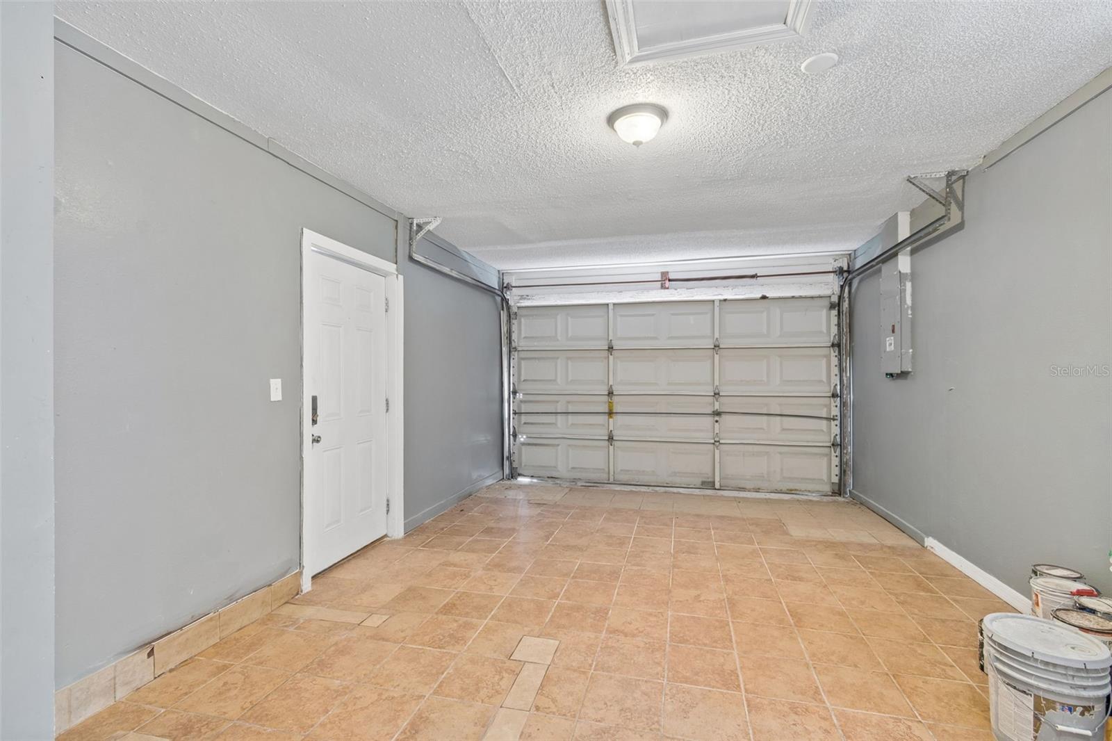 5485 FRIARSWAY DR — photo 50