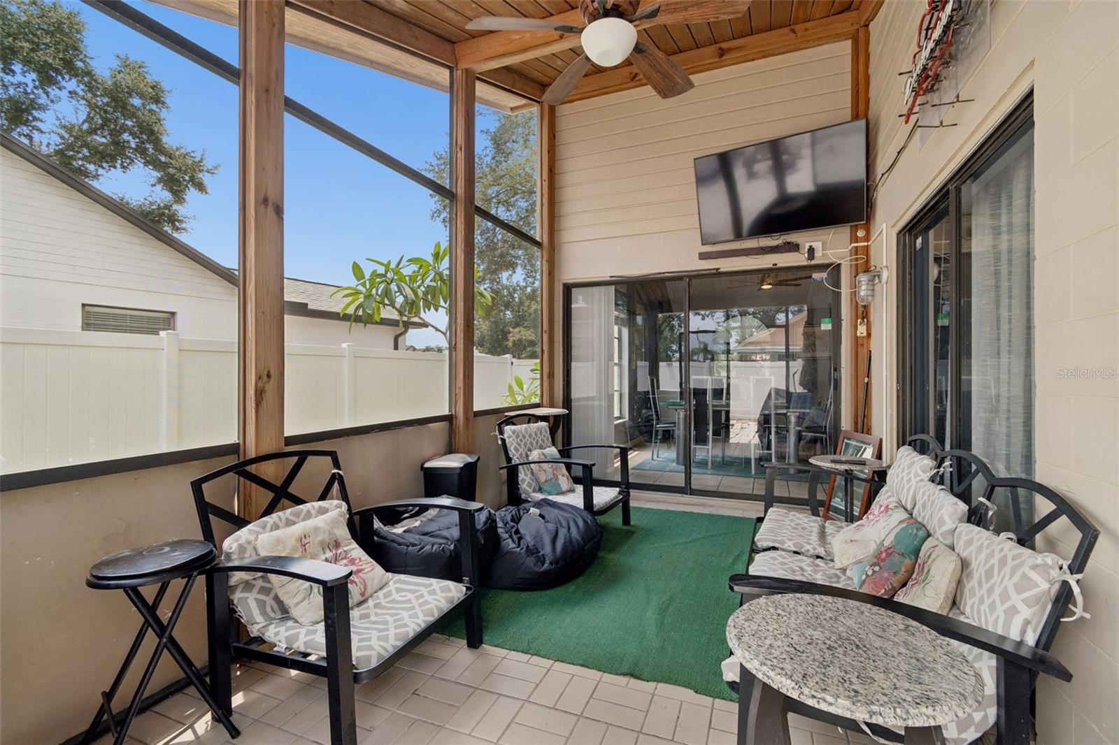 5485 FRIARSWAY DR — photo 41
