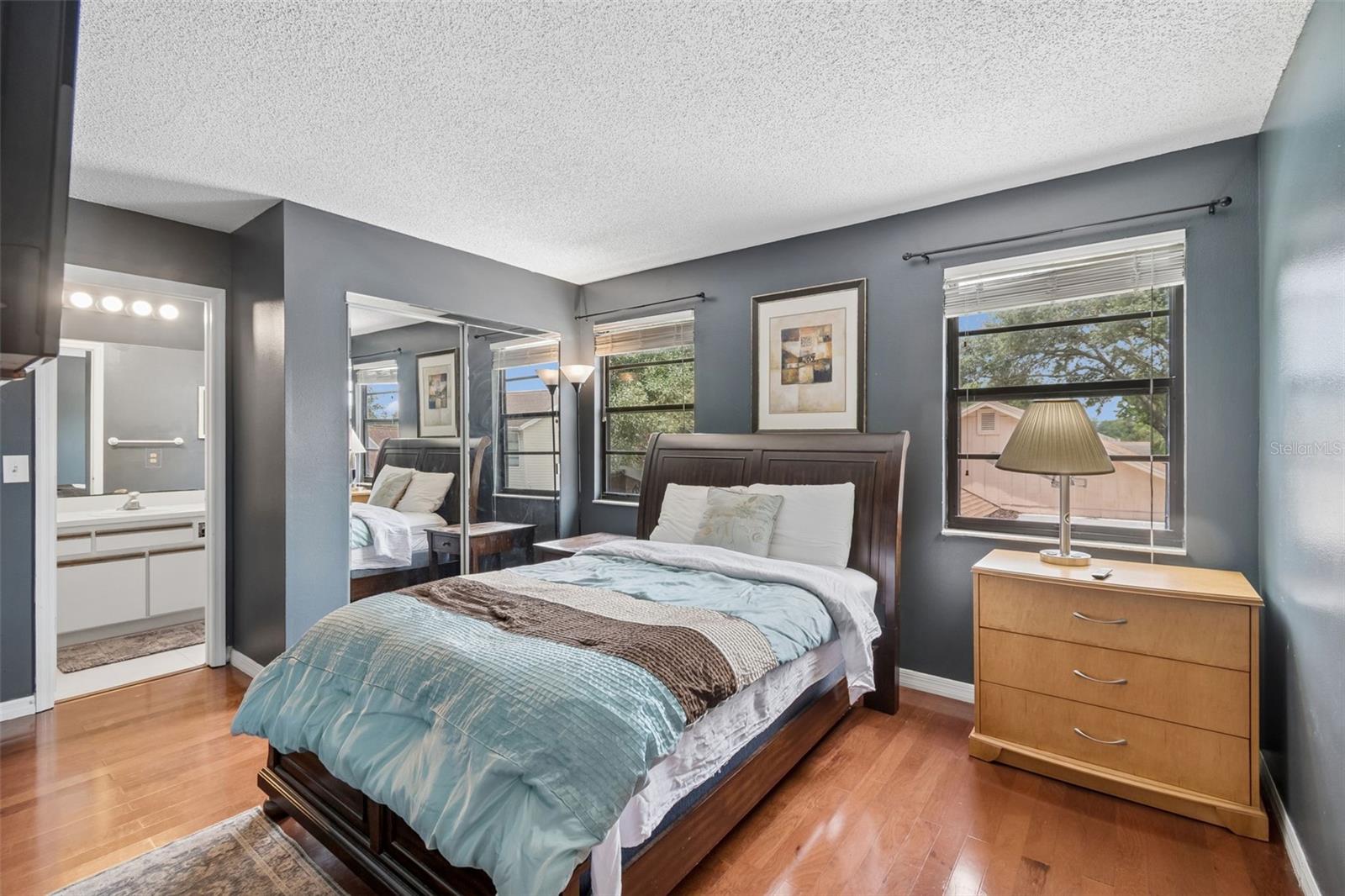 5485 FRIARSWAY DR — photo 29