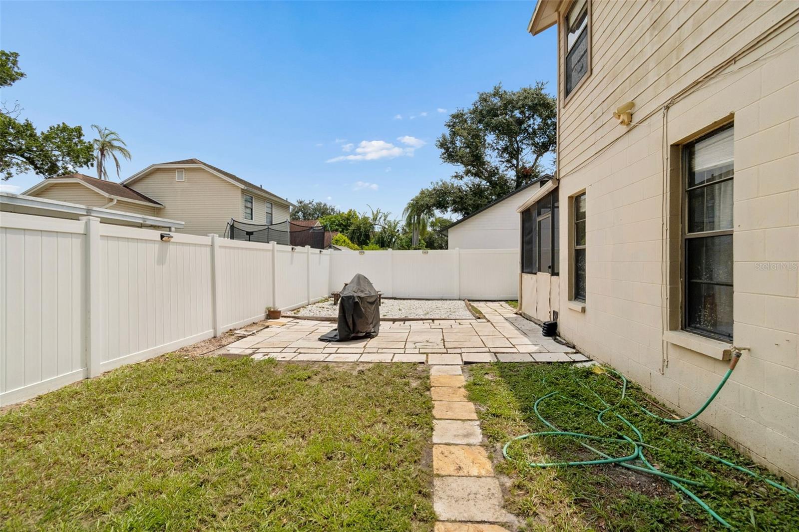 5485 FRIARSWAY DR — photo 47