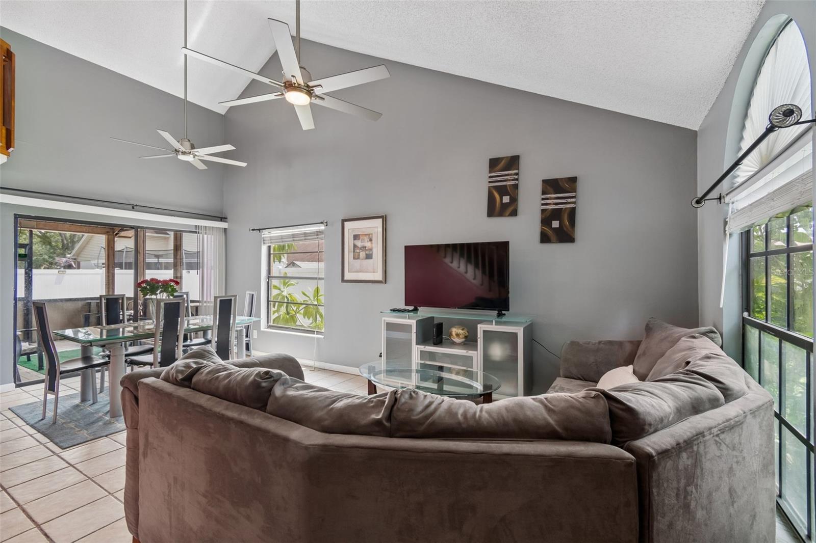 5485 FRIARSWAY DR — photo 5