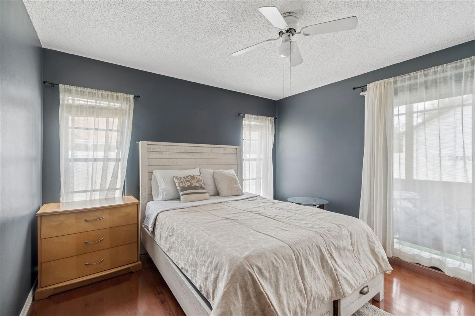 5485 FRIARSWAY DR — photo 15