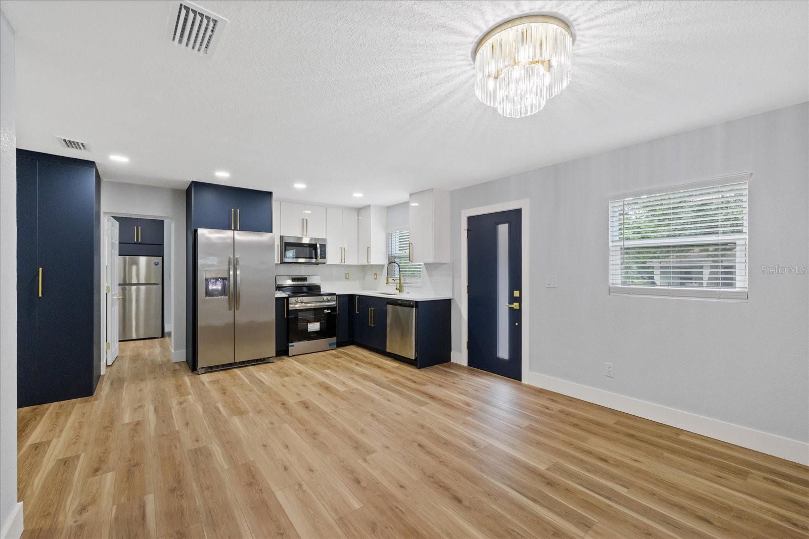 3621 E COMANCHE AVE — photo 8