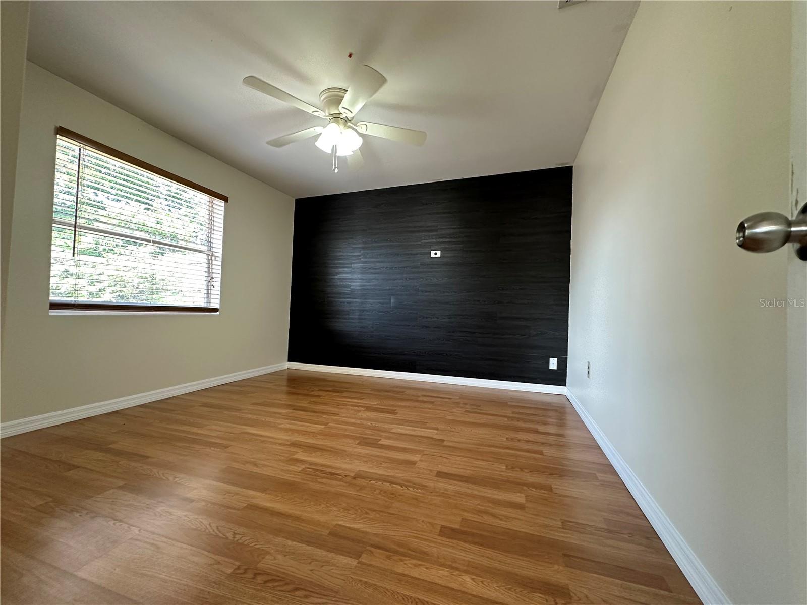 3313 BRIAR CLIFF DR — photo 18
