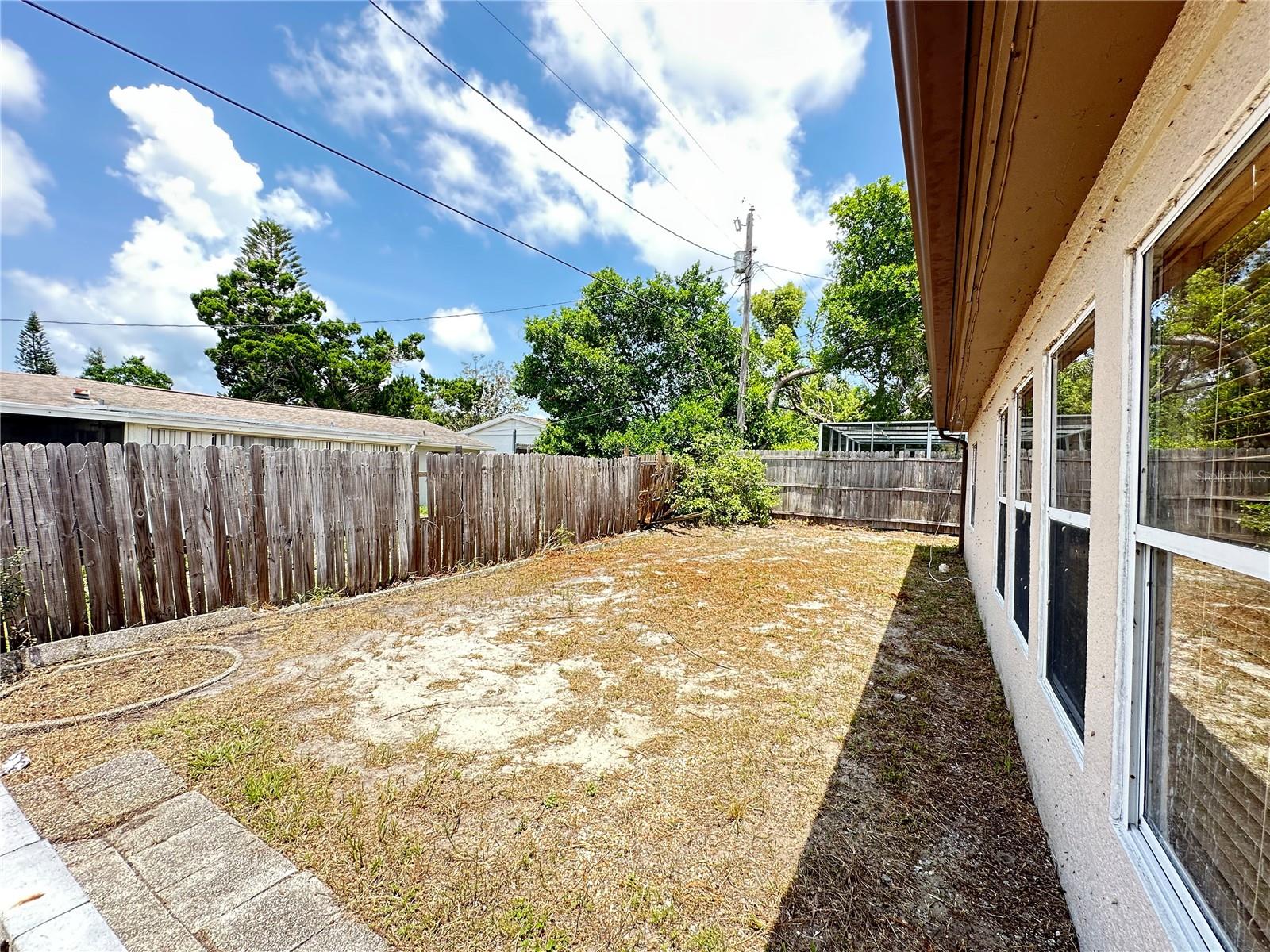 3313 BRIAR CLIFF DR — photo 22