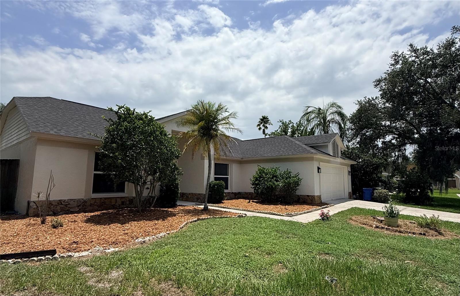 9207 MILL CIR — photo 3