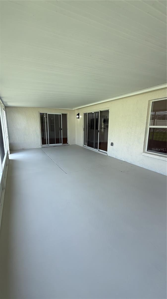 9207 MILL CIR — photo 20