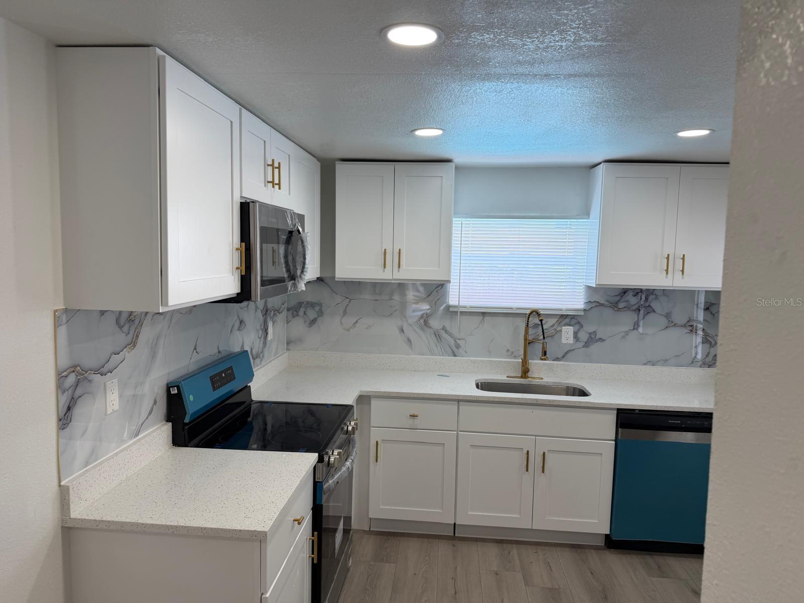 4416 COBIA DR — photo 3