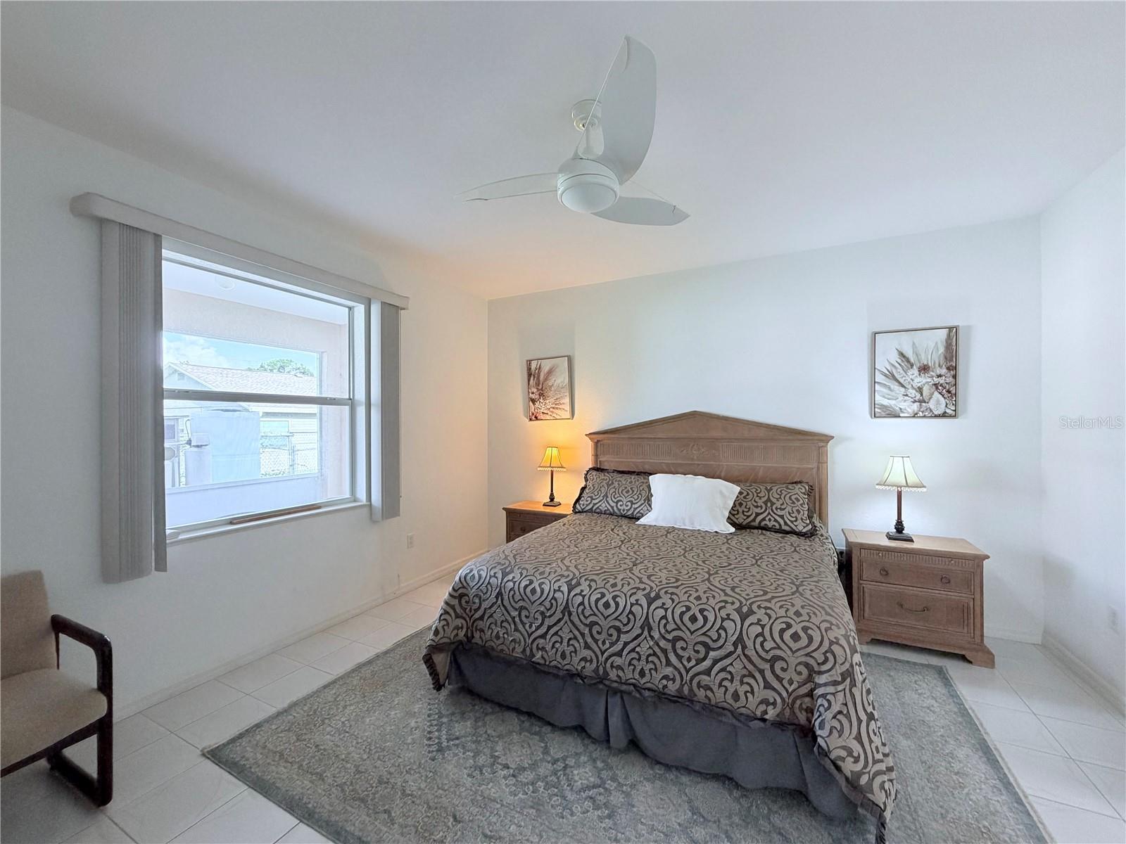 219 VENETIA AVE — photo 21