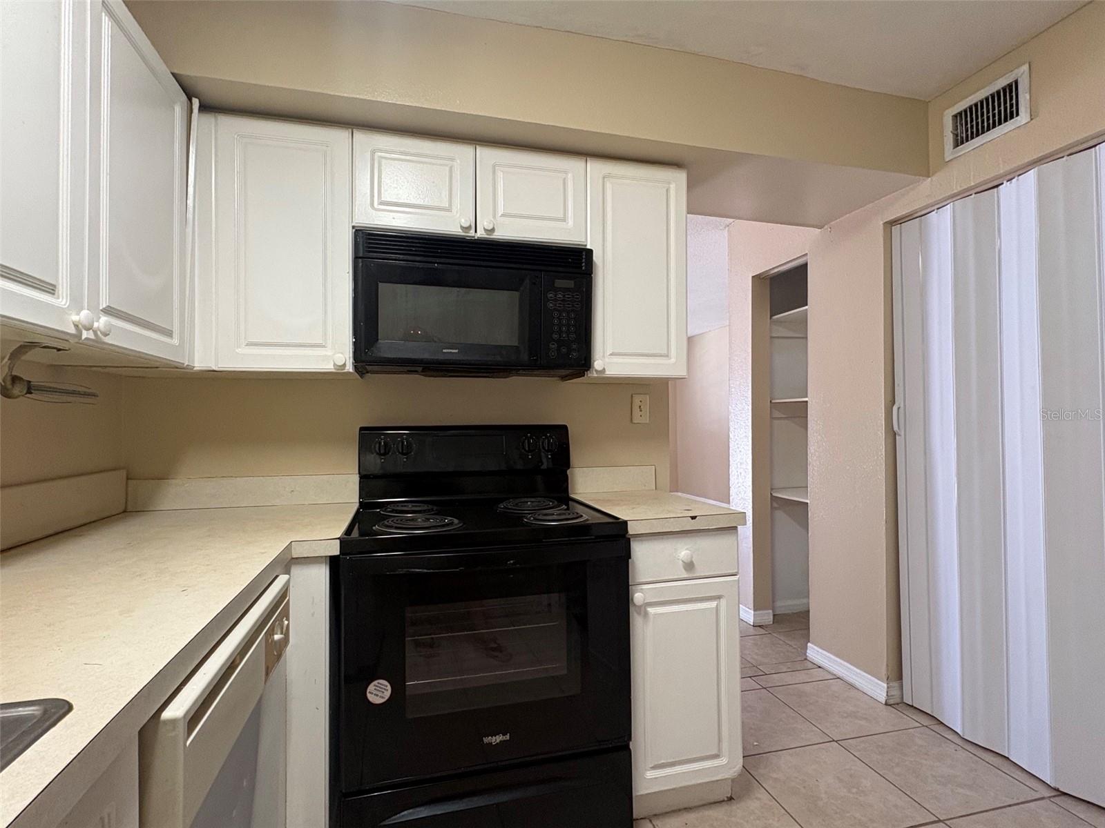 203 POINSETTIA PINE CT #102 — photo 6