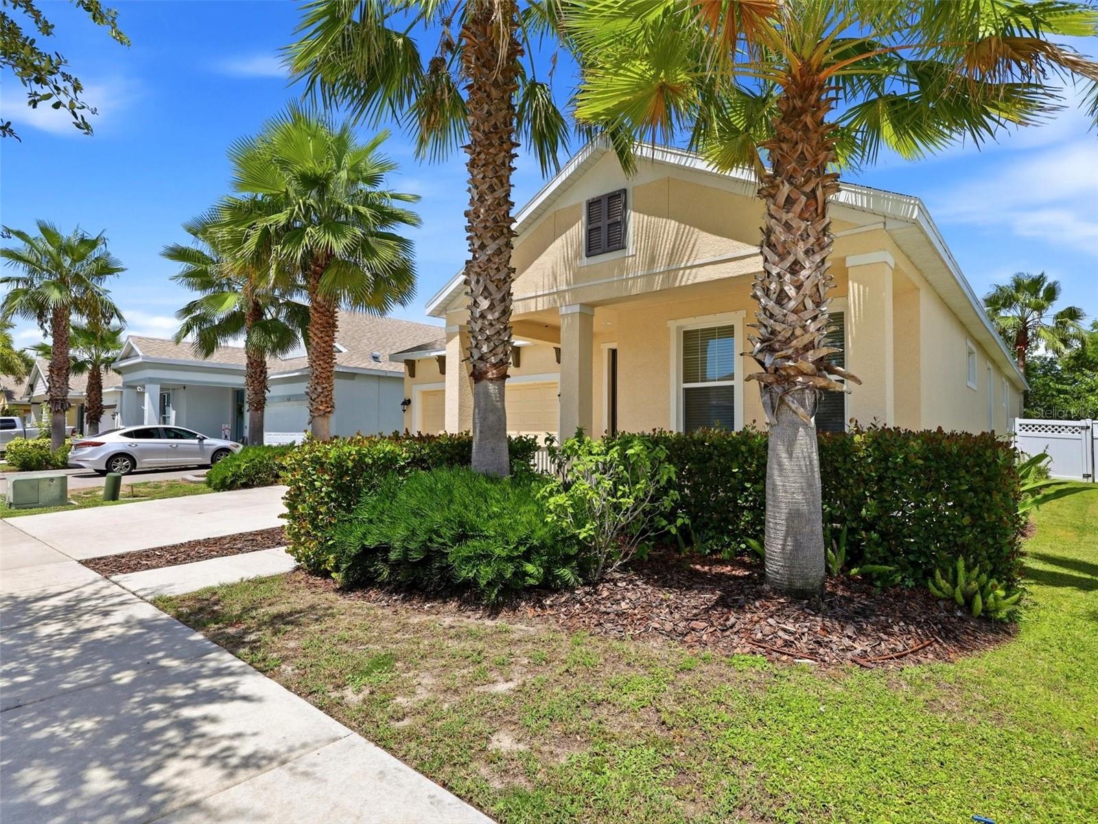 5133 ADMIRAL POINTE DR — photo 4