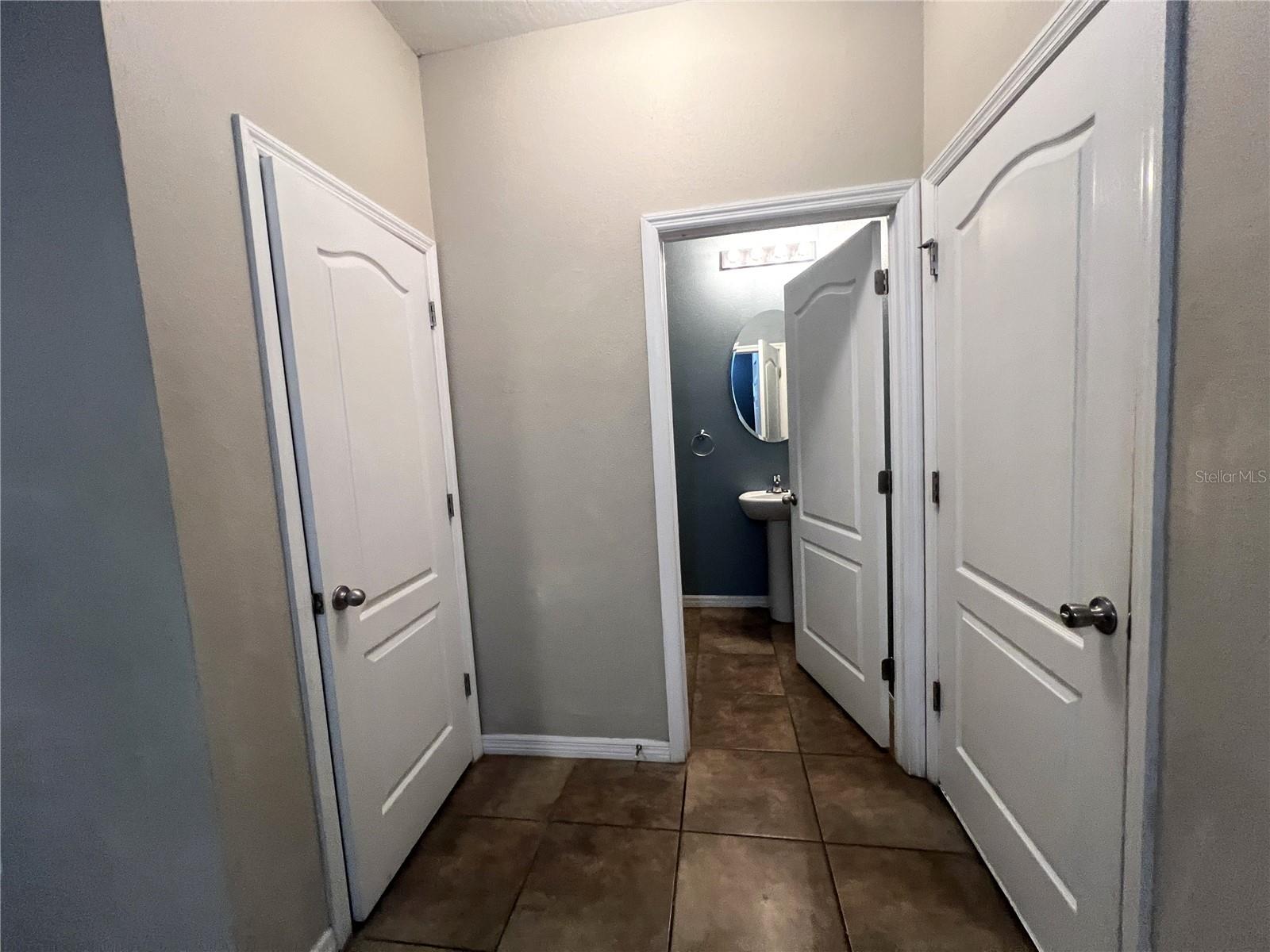 8613 ANDALUCIA FIELD DR — photo 11