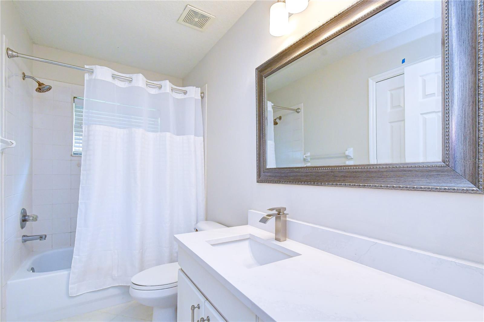 19707 ELLENDALE DR — photo 34