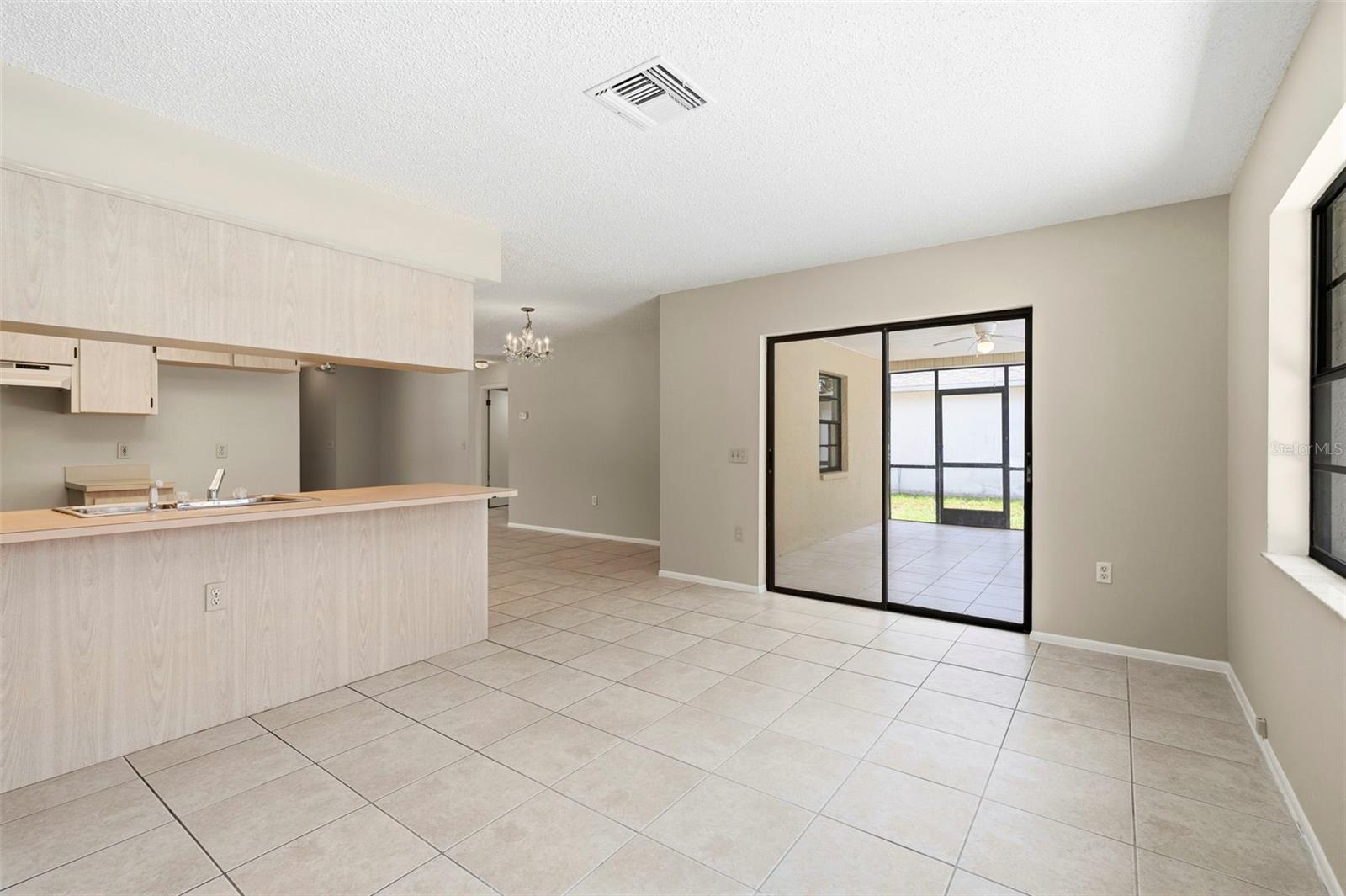 18813 GREEN PARK RD — photo 24
