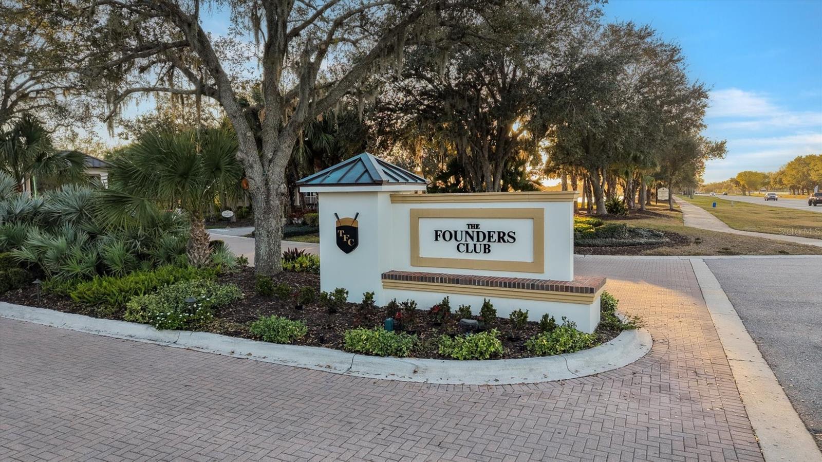 3360 FOUNDERS CLUB DR — photo 74