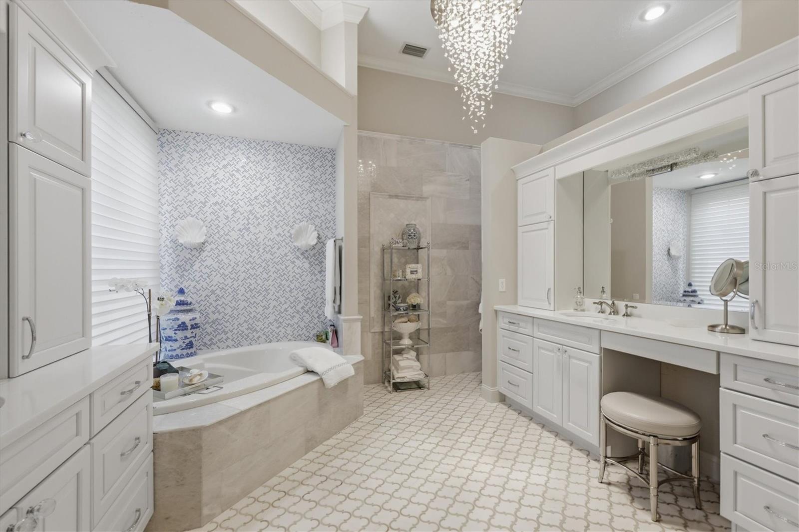 3360 FOUNDERS CLUB DR — photo 36