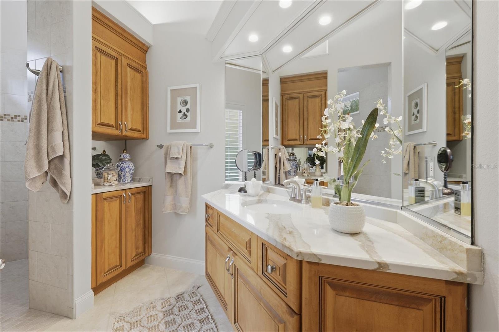 3360 FOUNDERS CLUB DR — photo 40