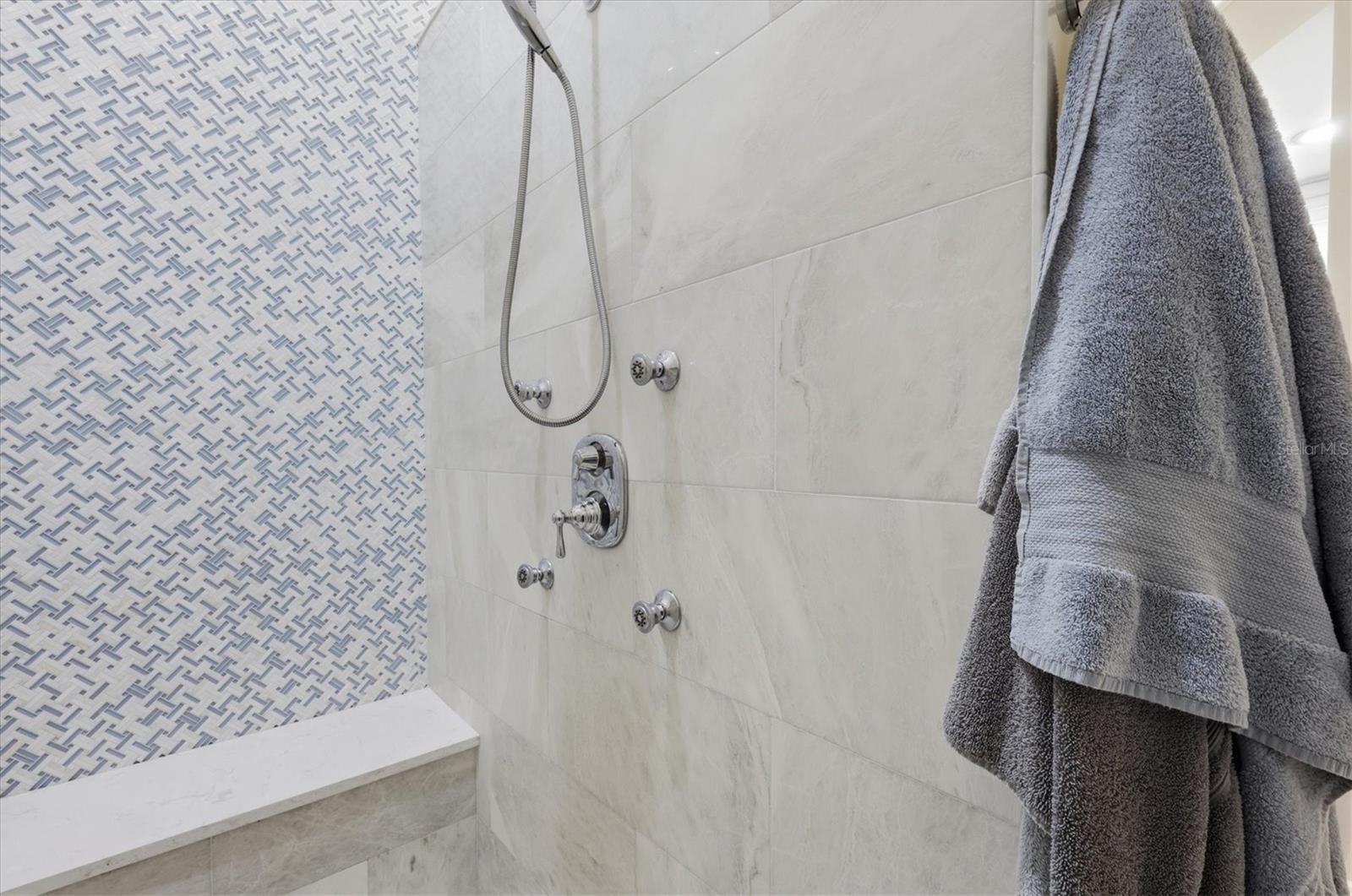 3360 FOUNDERS CLUB DR — photo 38
