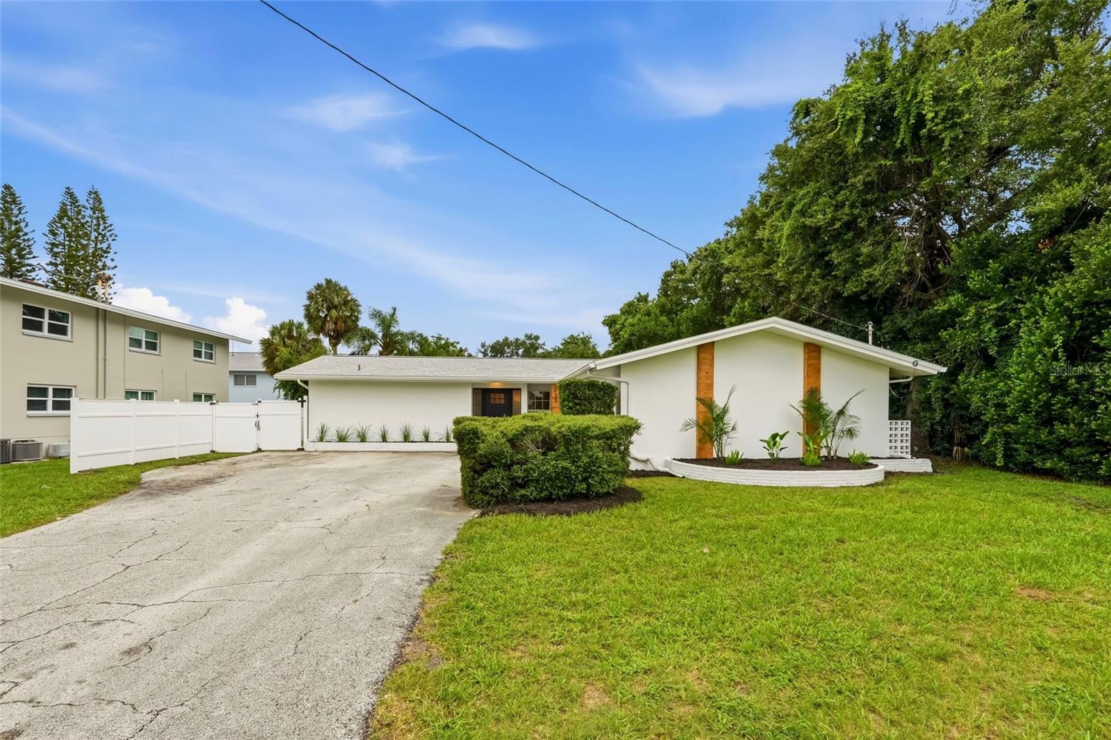 435 MEHLENBACHER RD — photo 44