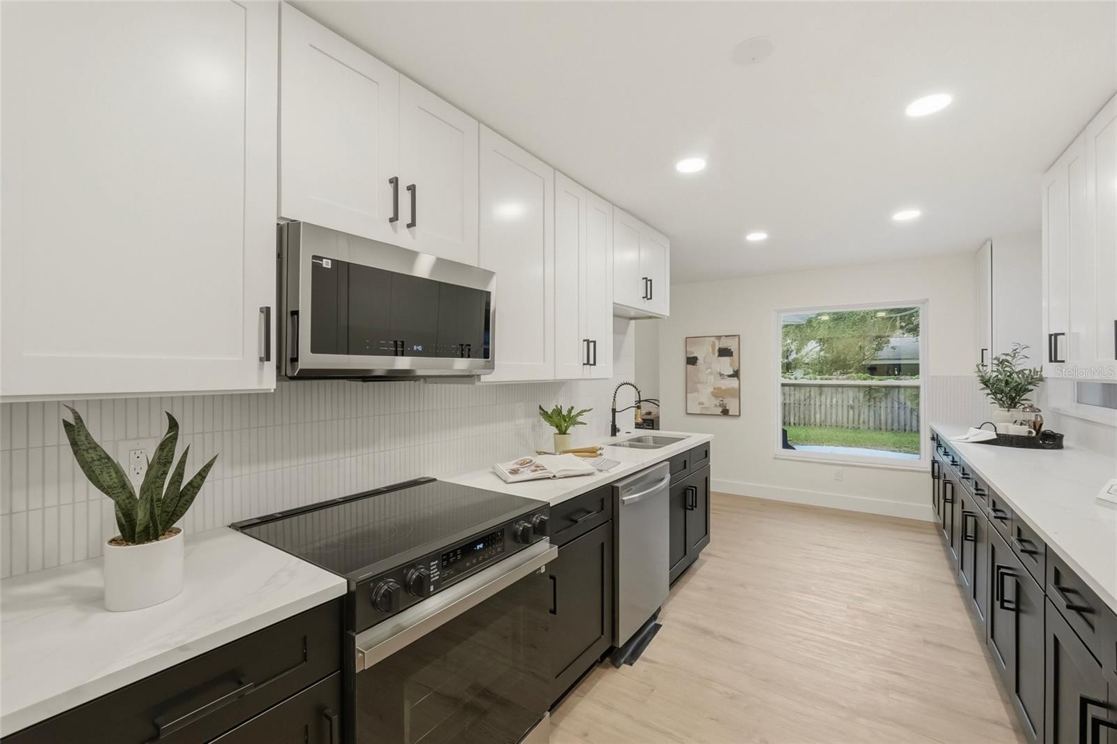 435 MEHLENBACHER RD — photo 23
