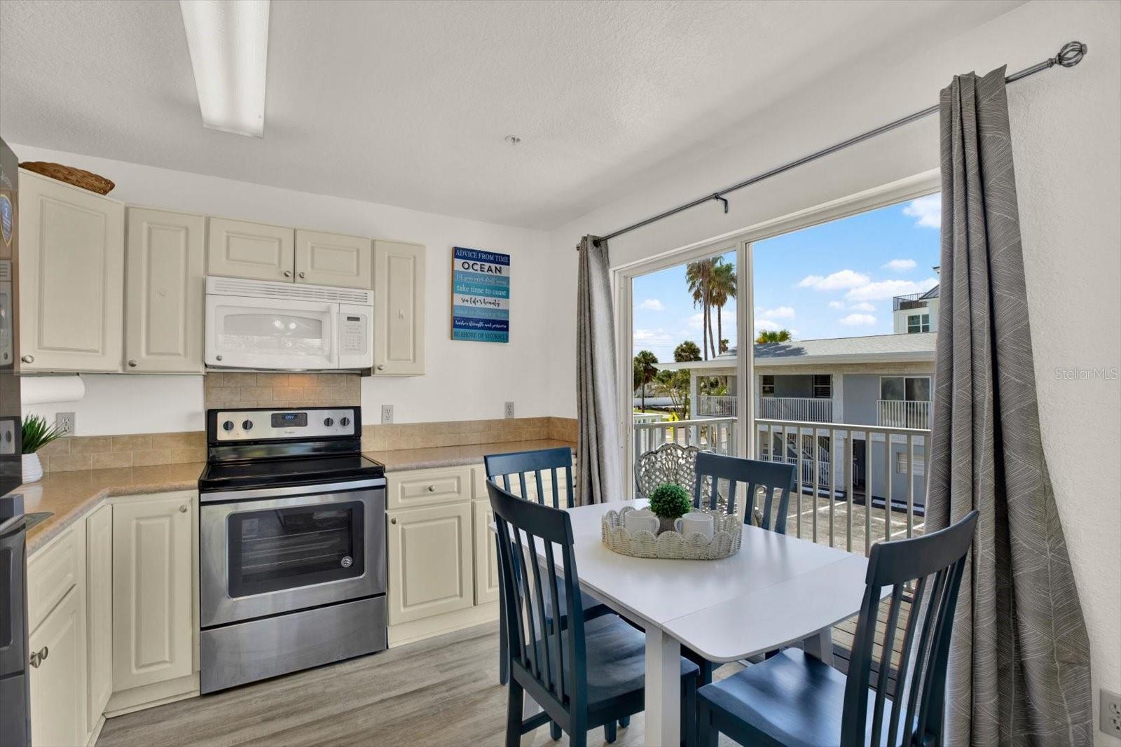 1802 GULF BLVD #8 — photo 12