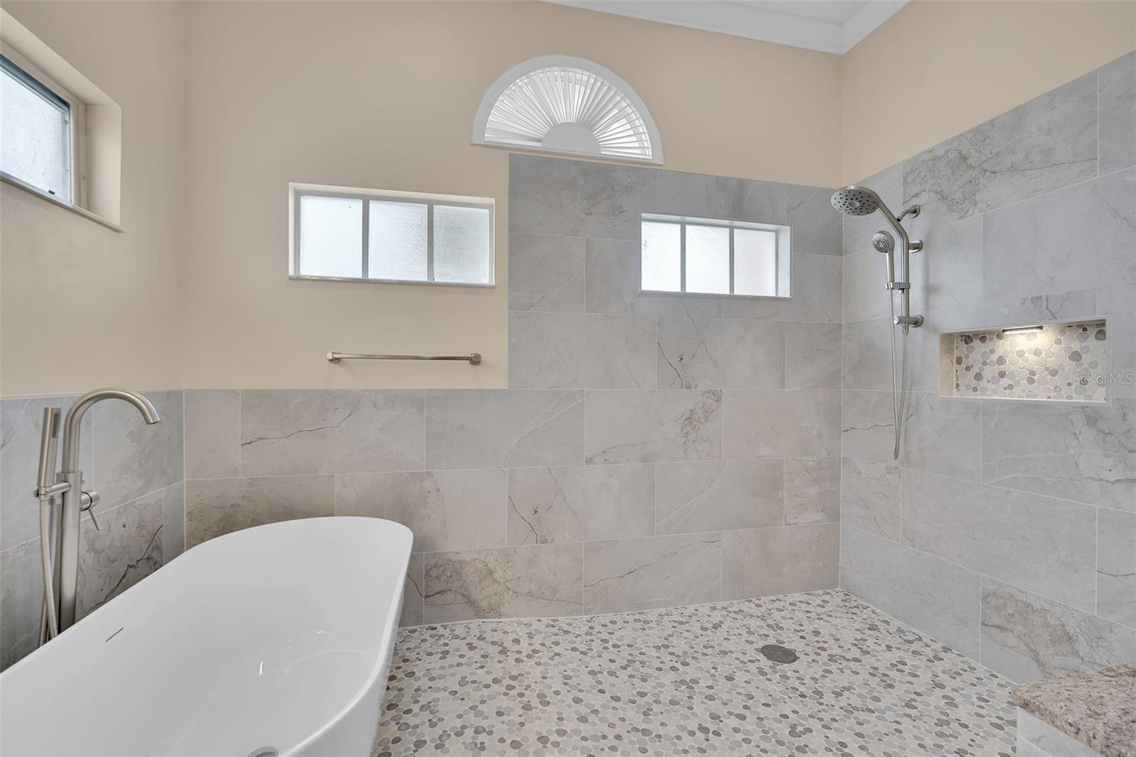 1036 OAK MEADOW LN — photo 17