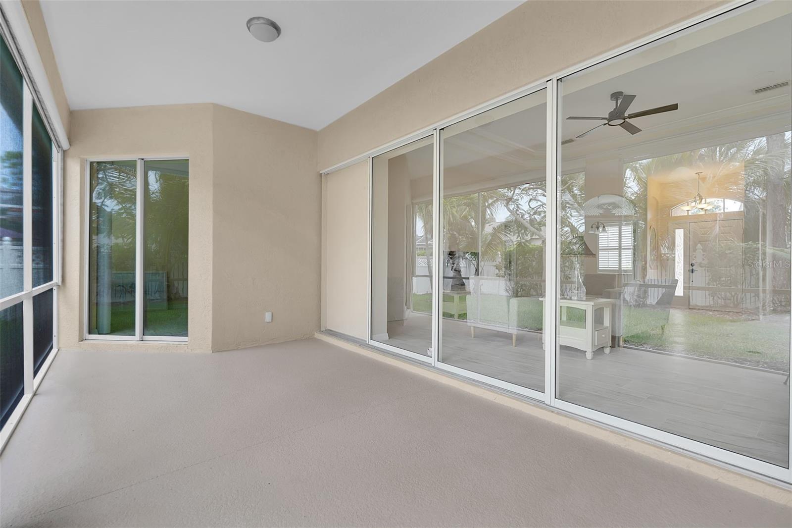 1036 OAK MEADOW LN — photo 36