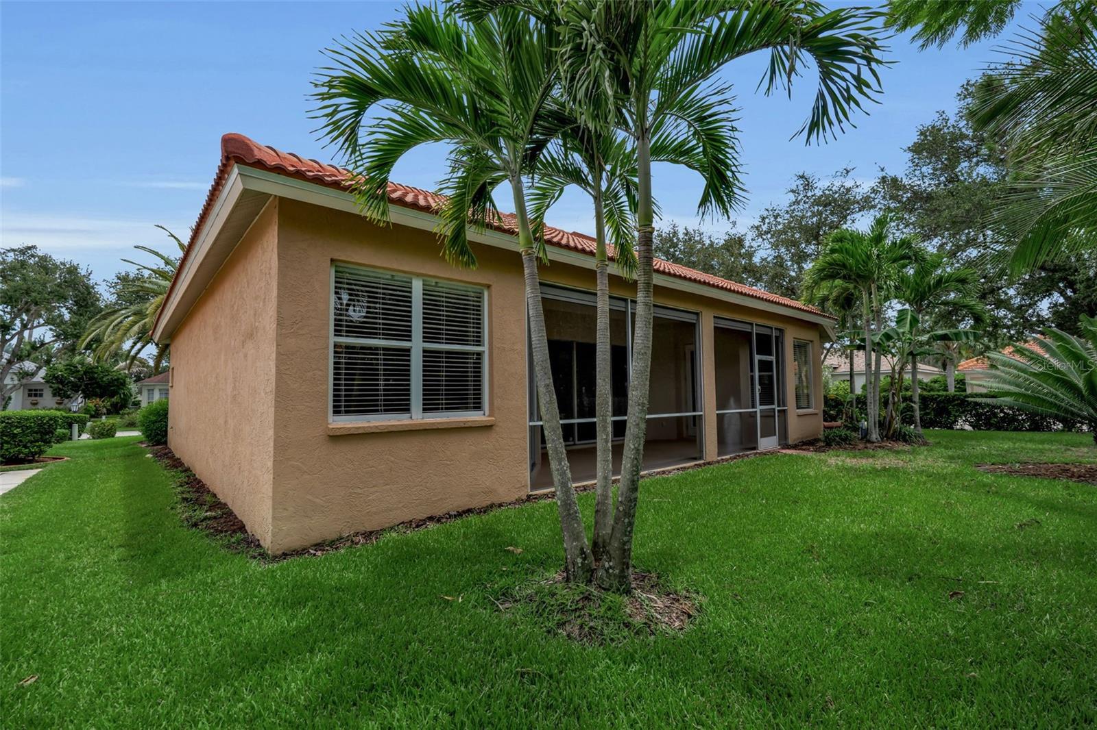 1036 OAK MEADOW LN — photo 47