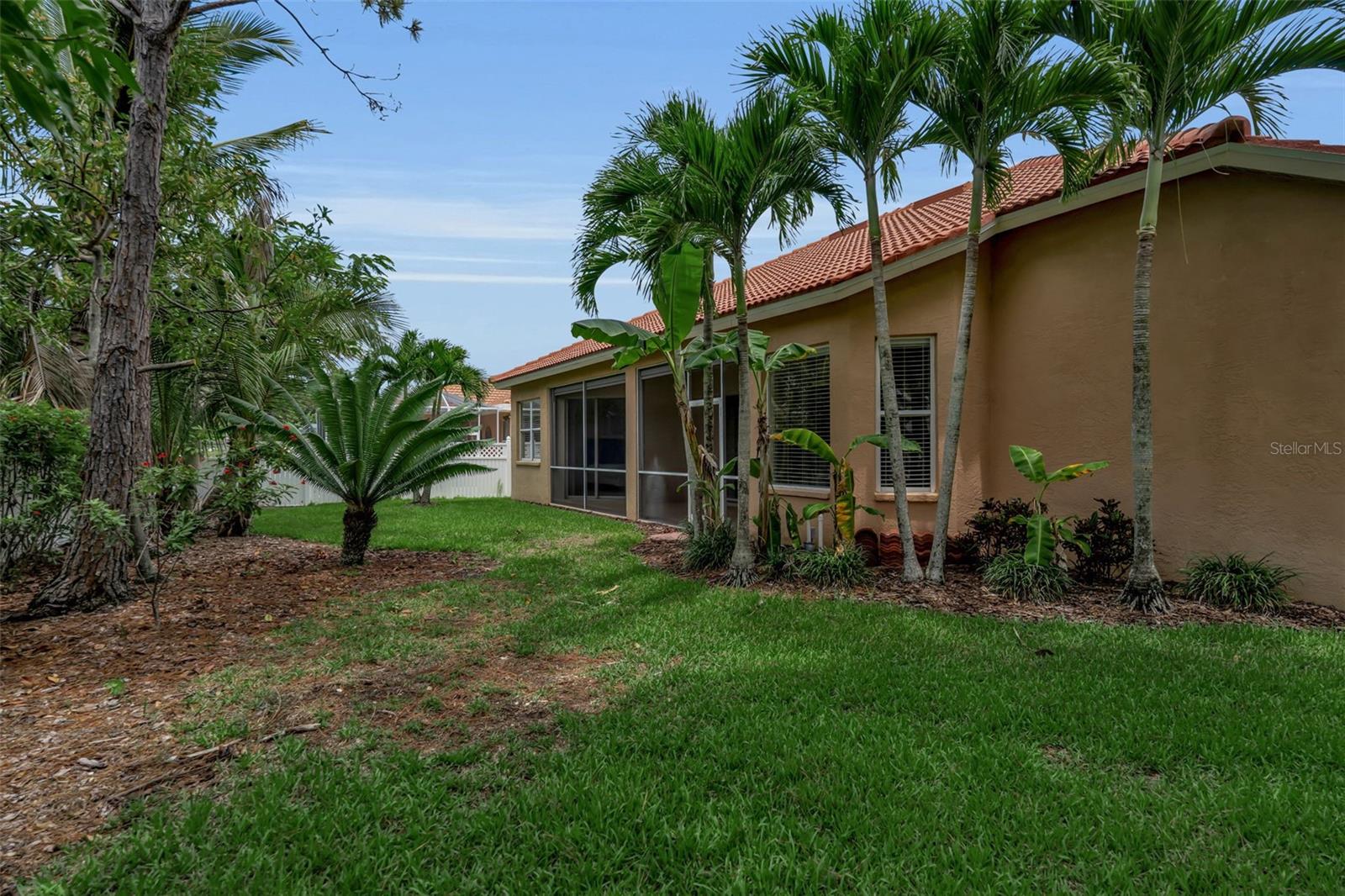 1036 OAK MEADOW LN — photo 49
