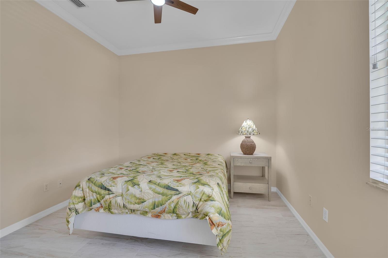 1036 OAK MEADOW LN — photo 26